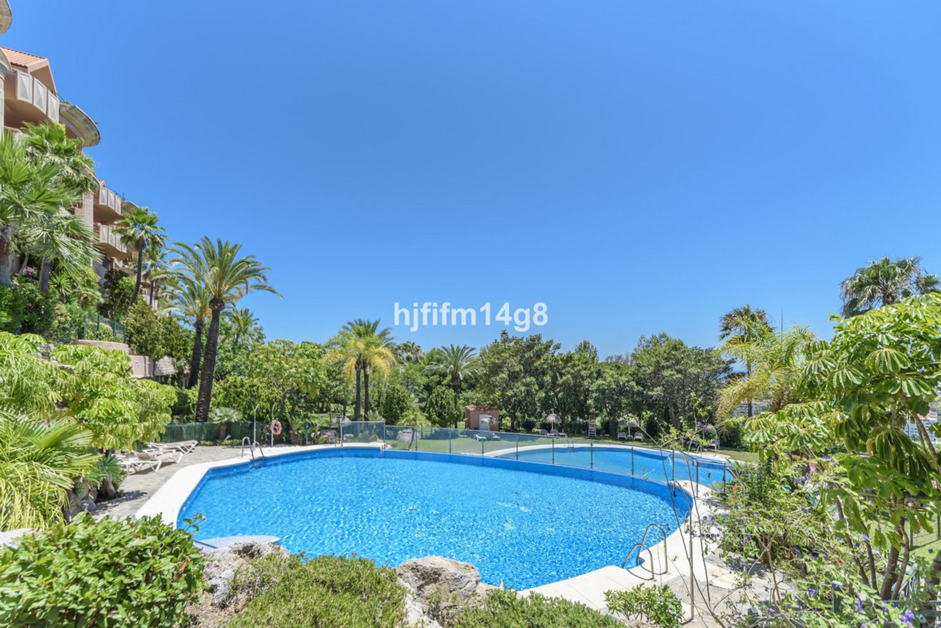 Condominio en Marbella, Andalucía 11136694