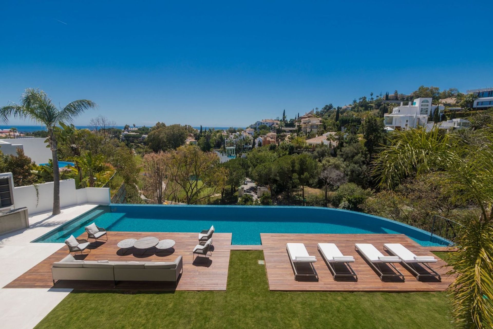 casa en San Pedro de Alcántara, Andalucía 11136761