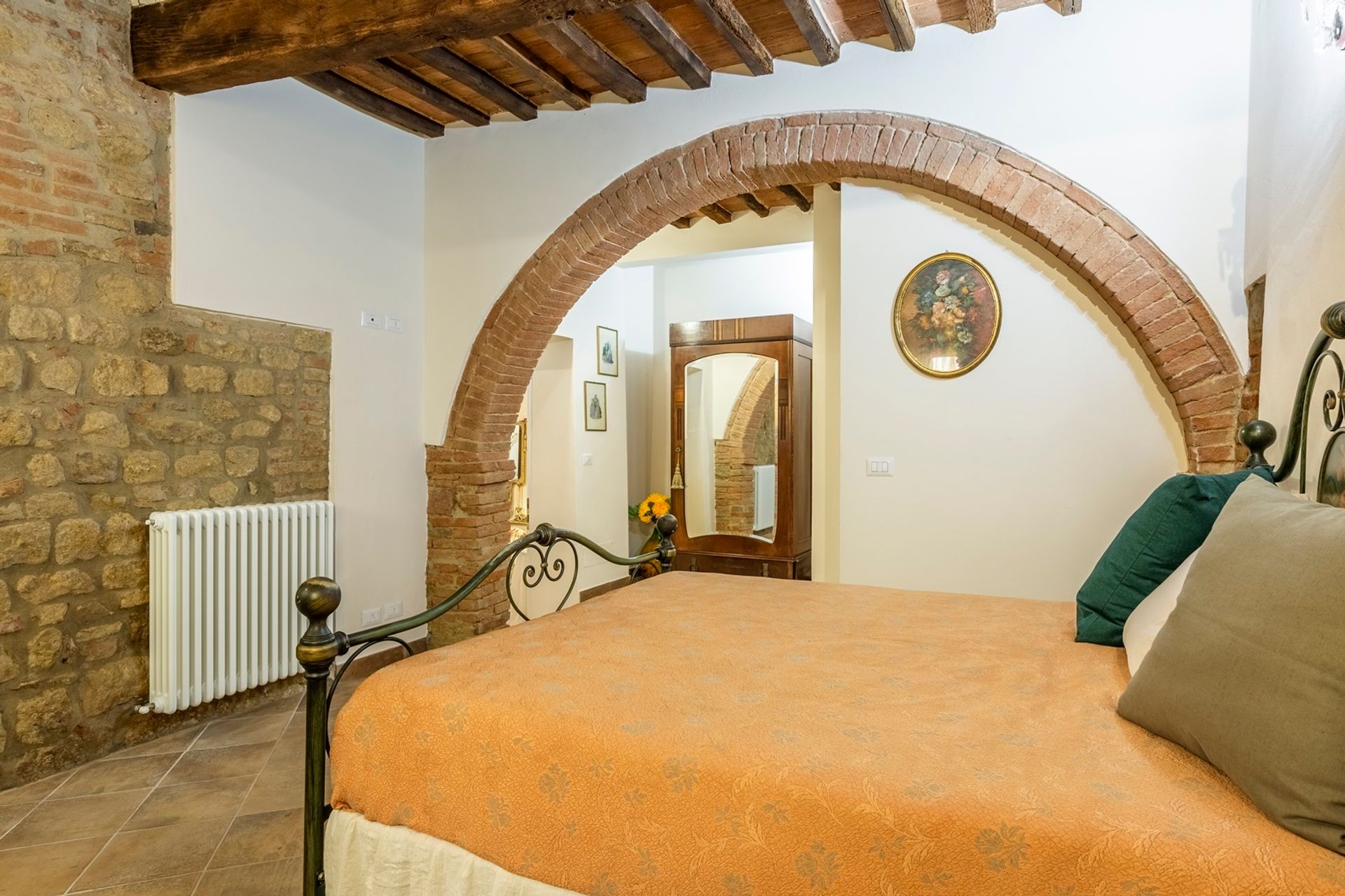 Condominium dans Montepulciano, Tuscany 11136769