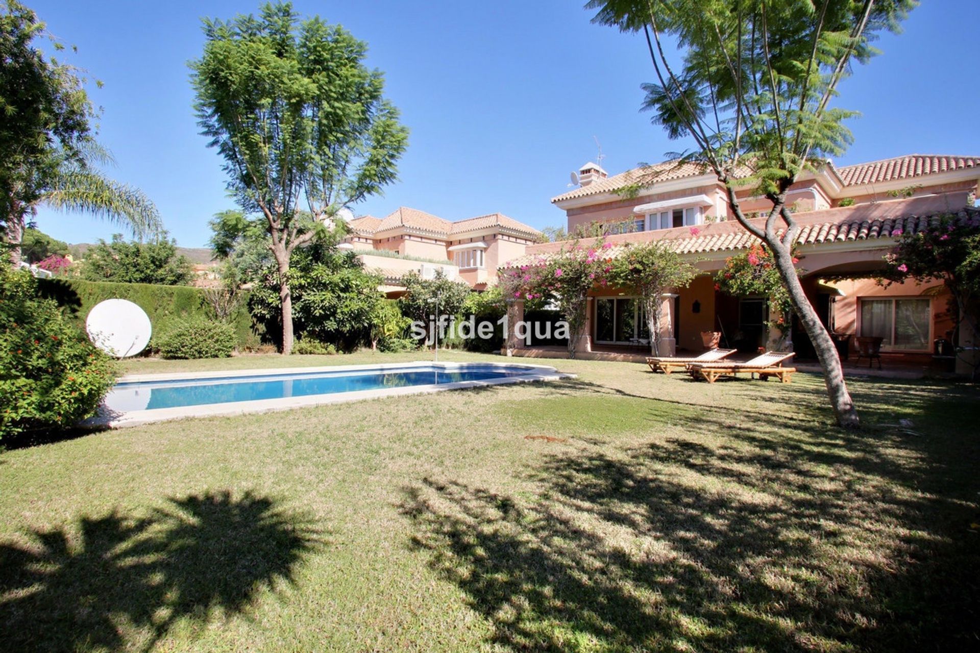 casa en El Ángel, Andalucía 11136853