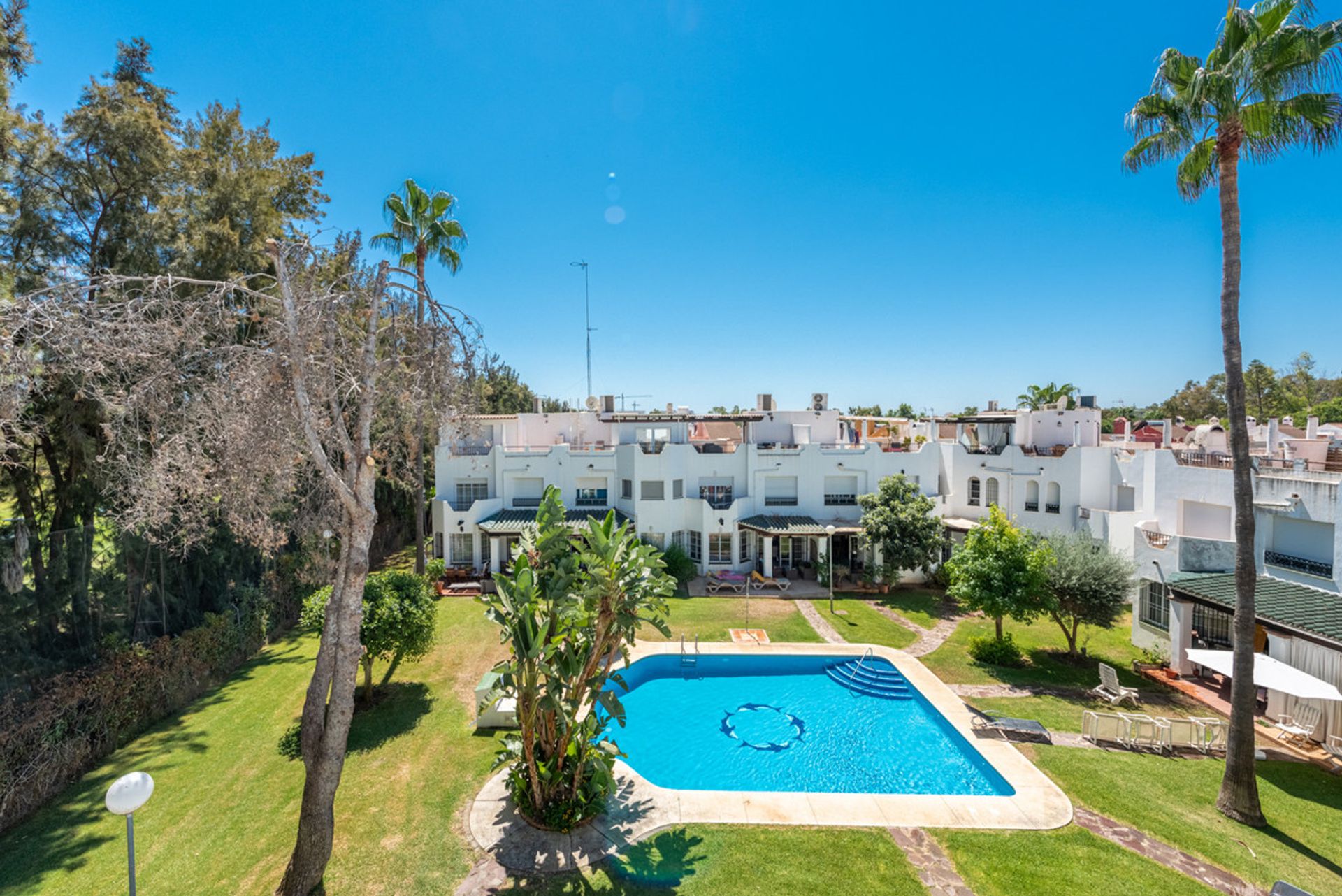 Talo sisään Marbella, Andalucía 11136984