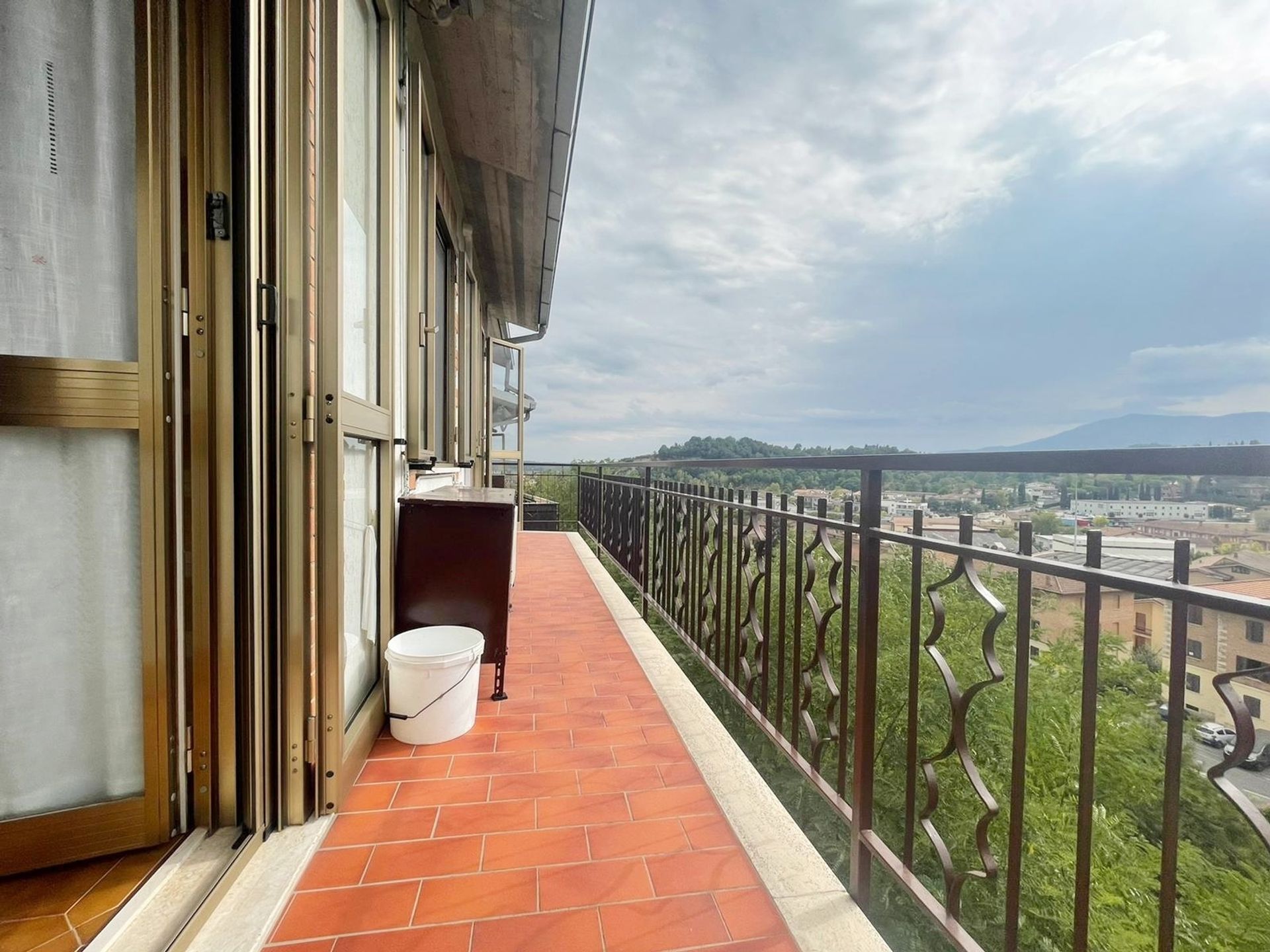 Condominium in Chiusi, Tuscany 11137004