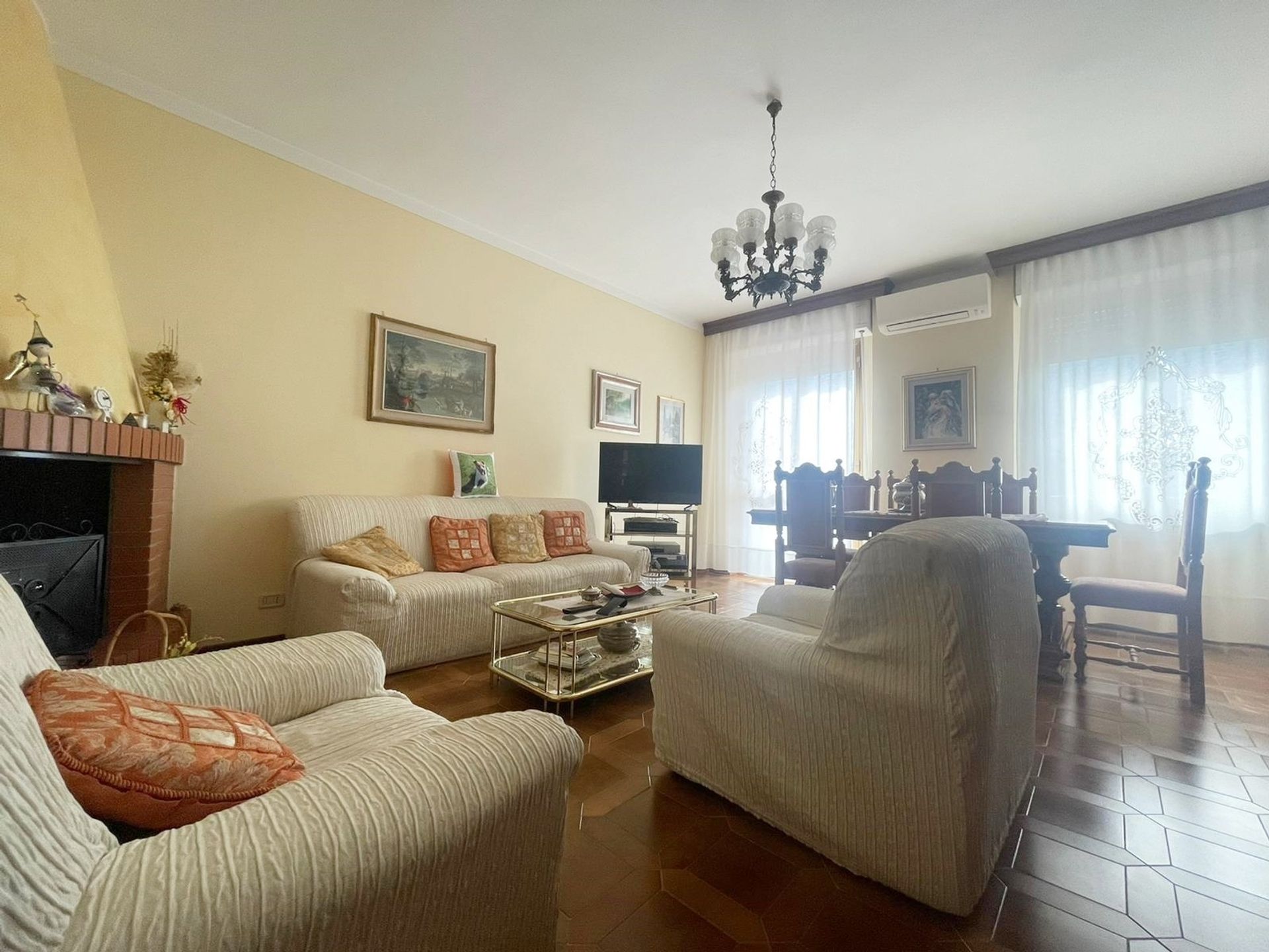 Condominium in Chiusi, Toscane 11137004