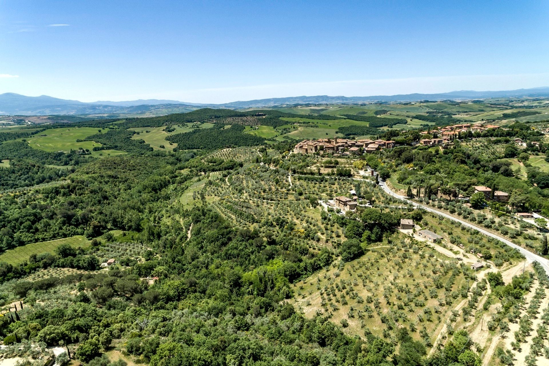 بيت في Trequanda, Tuscany 11137026