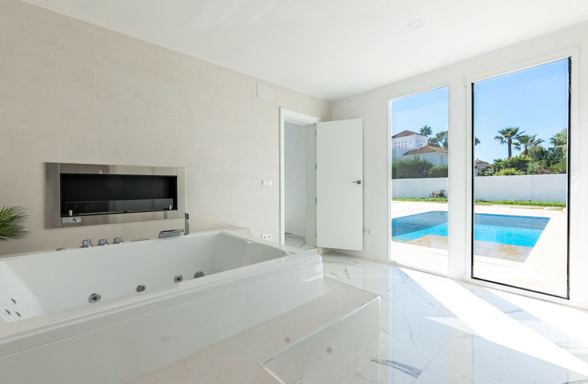 Haus im Marbella, Andalucía 11137044