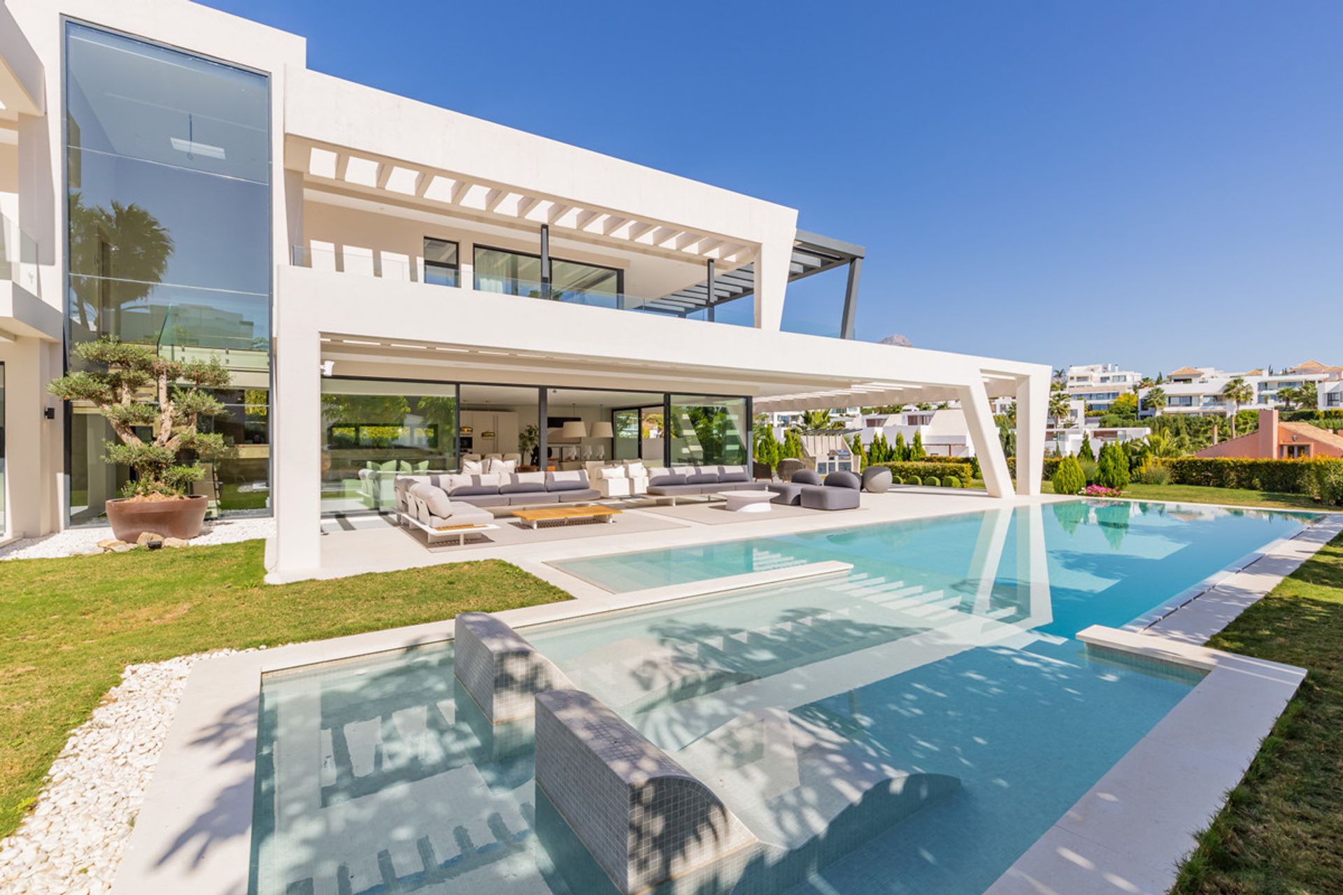 Huis in Marbella, Andalucía 11137065