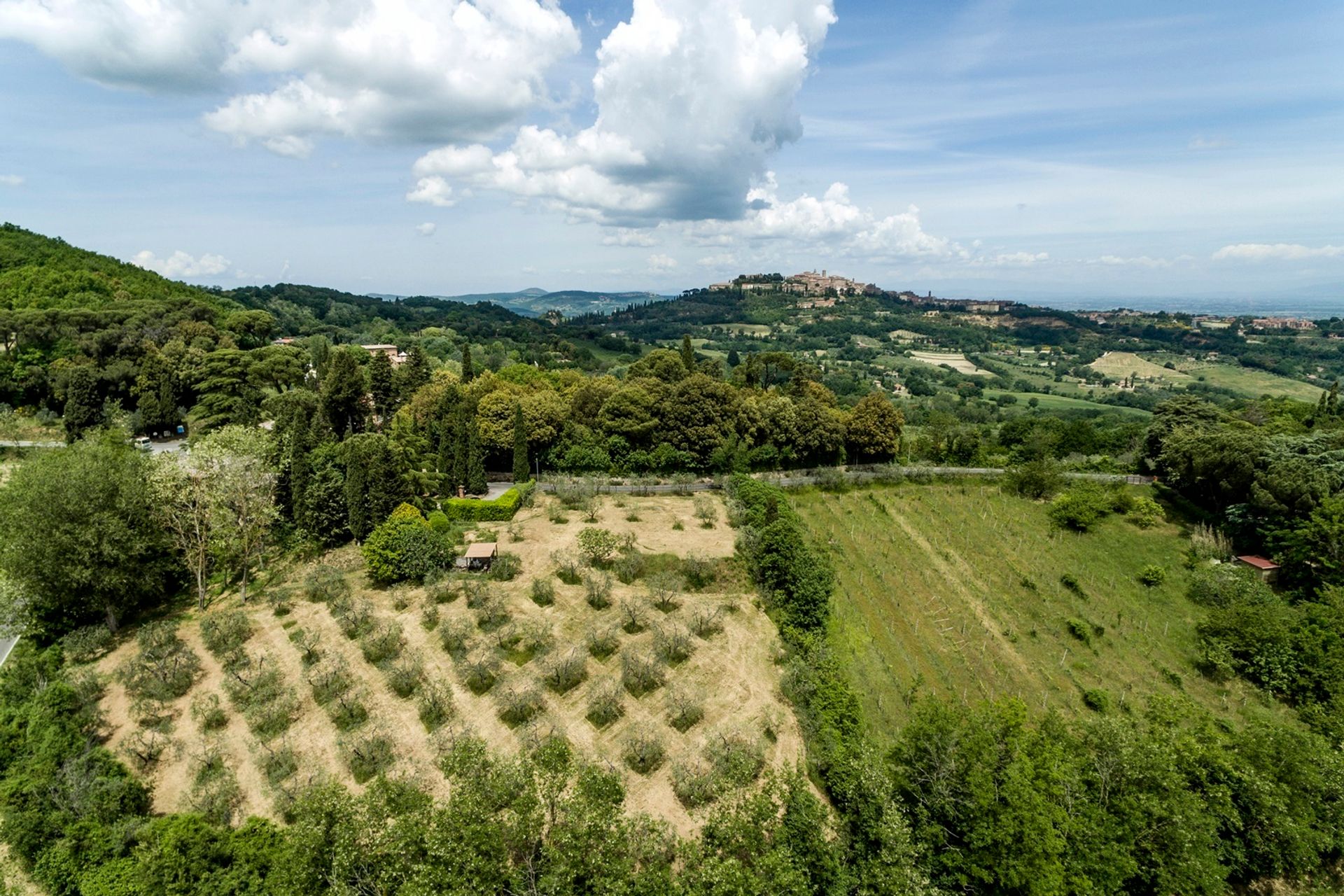 Rumah di Montepulciano, Tuscany 11137129