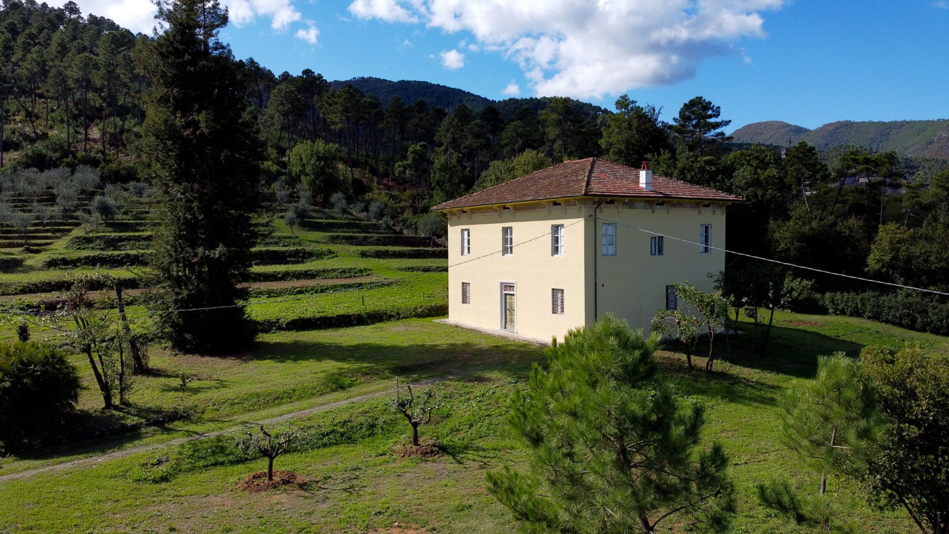 rumah dalam Lucca, Tuscany 11137362