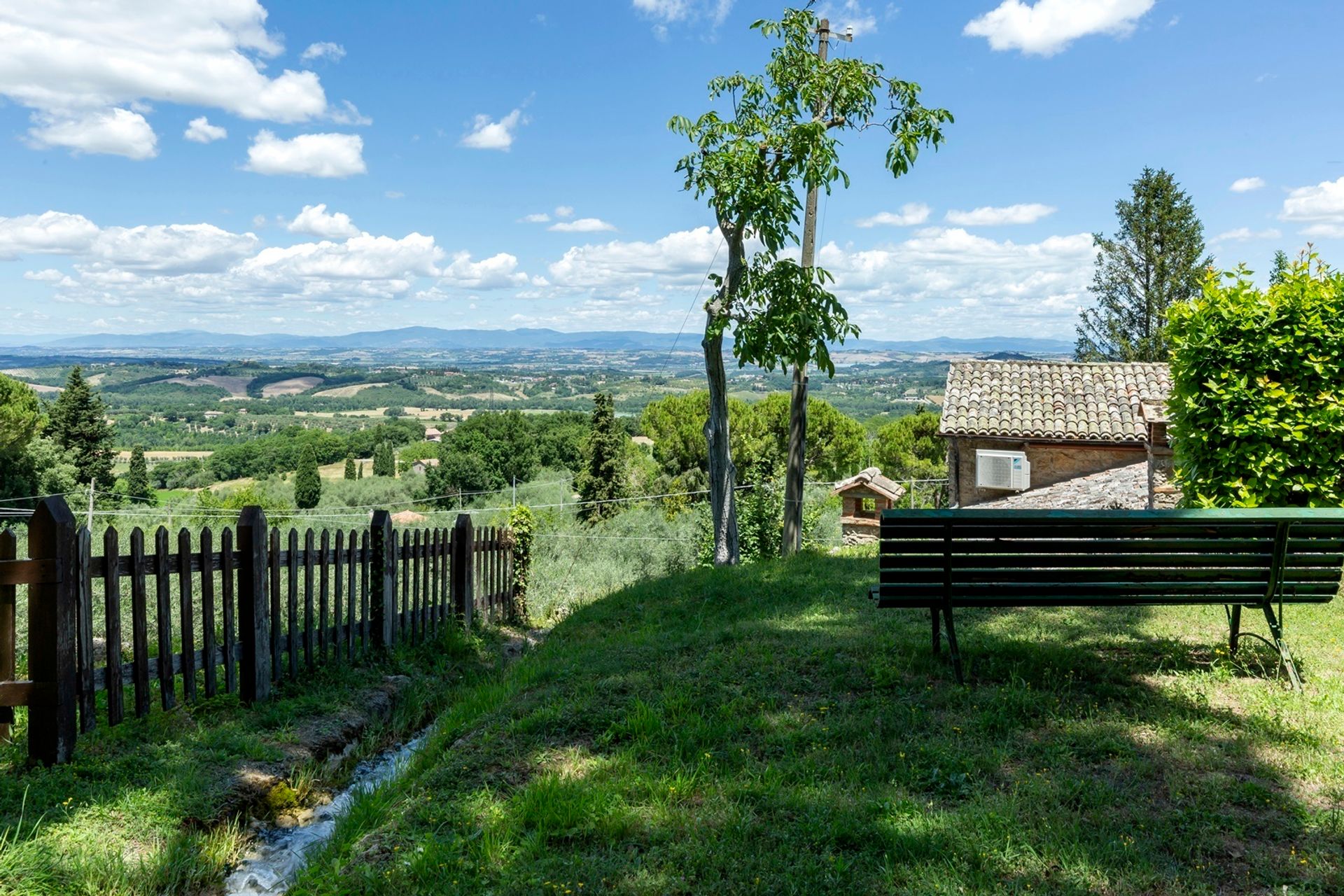 rumah dalam Sarteano, Tuscany 11137572