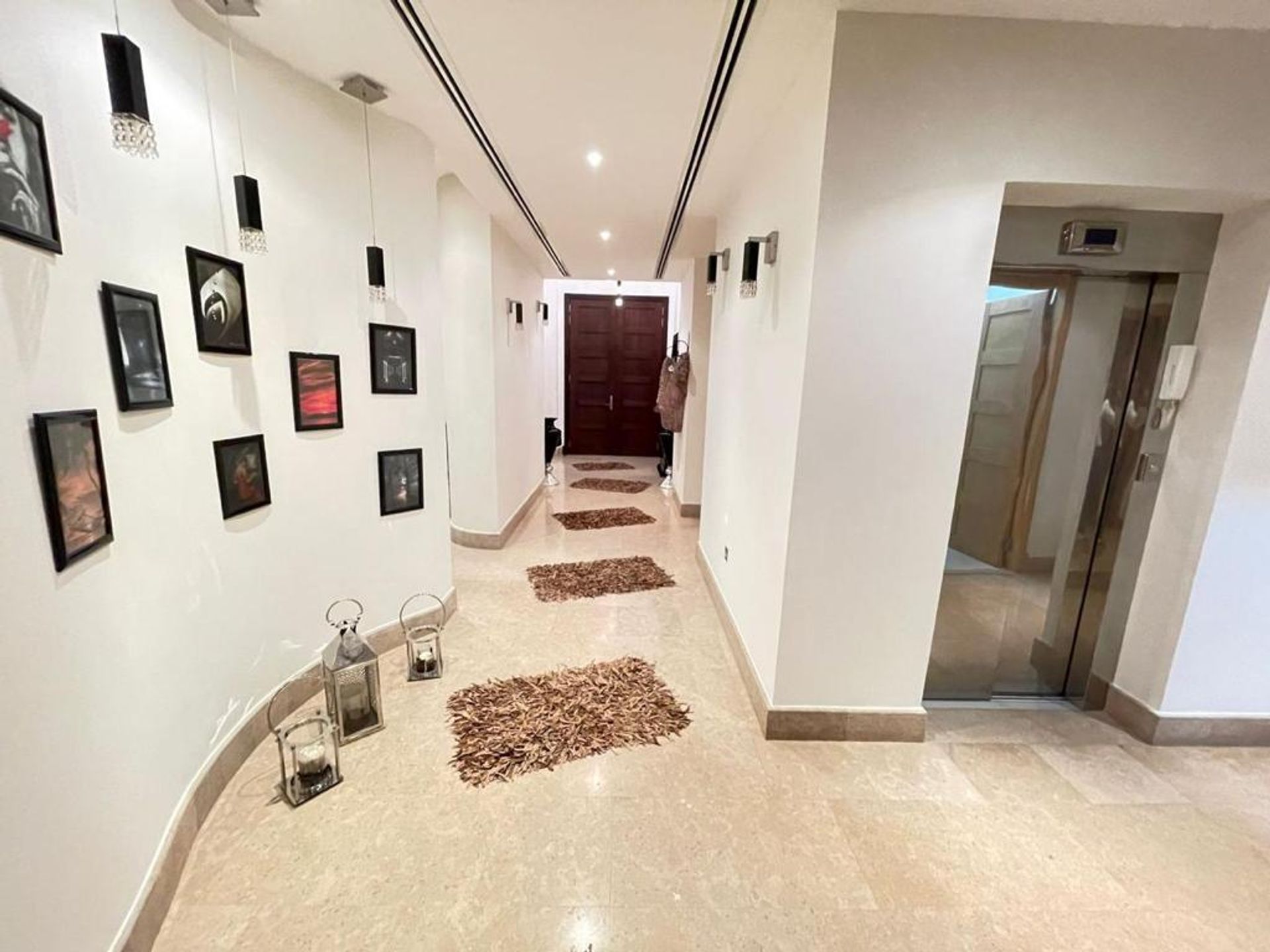 Casa nel Abu Dhabi, Abu Zaby 11137603