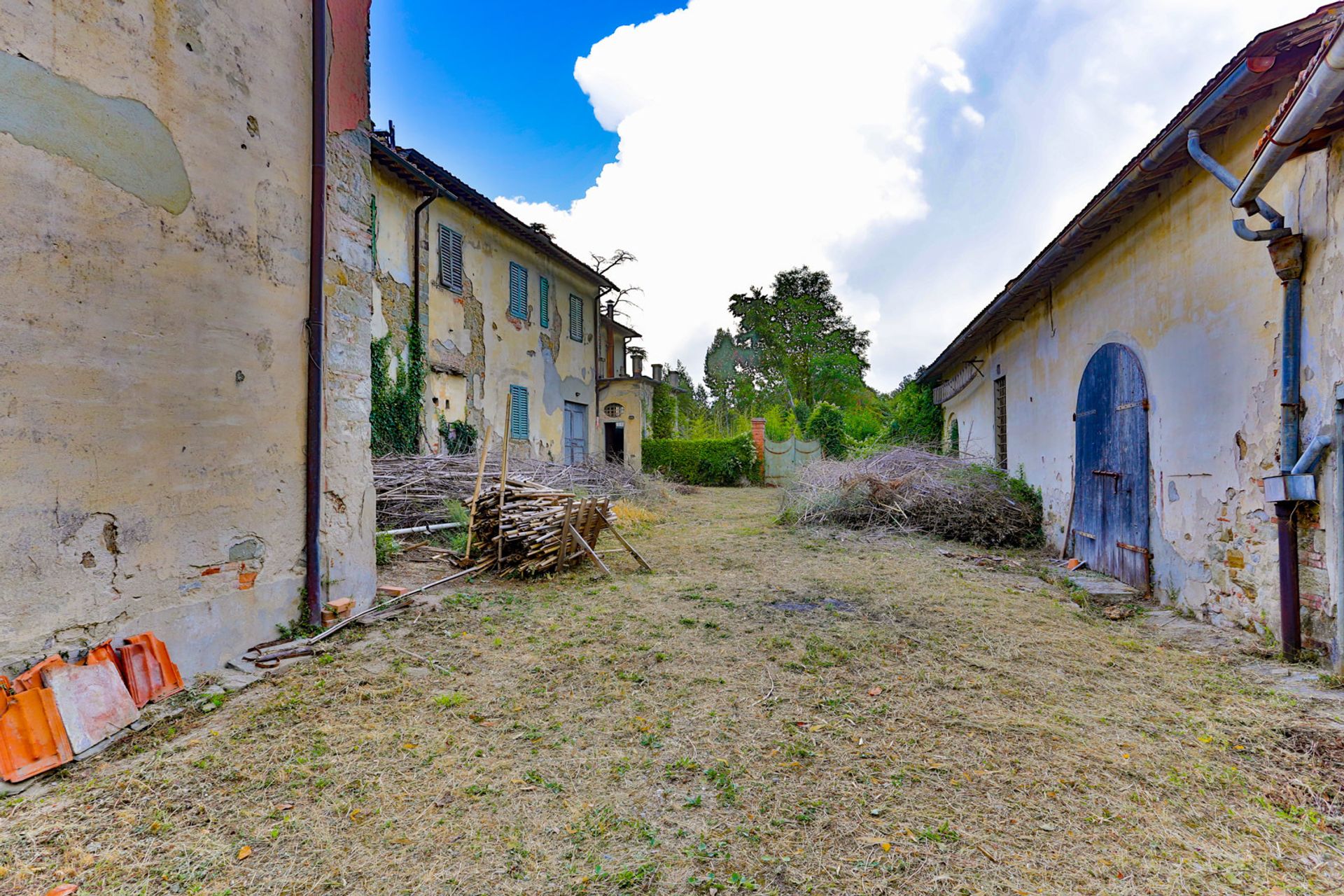 House in San Giovanni Valdarno, Tuscany 11137756