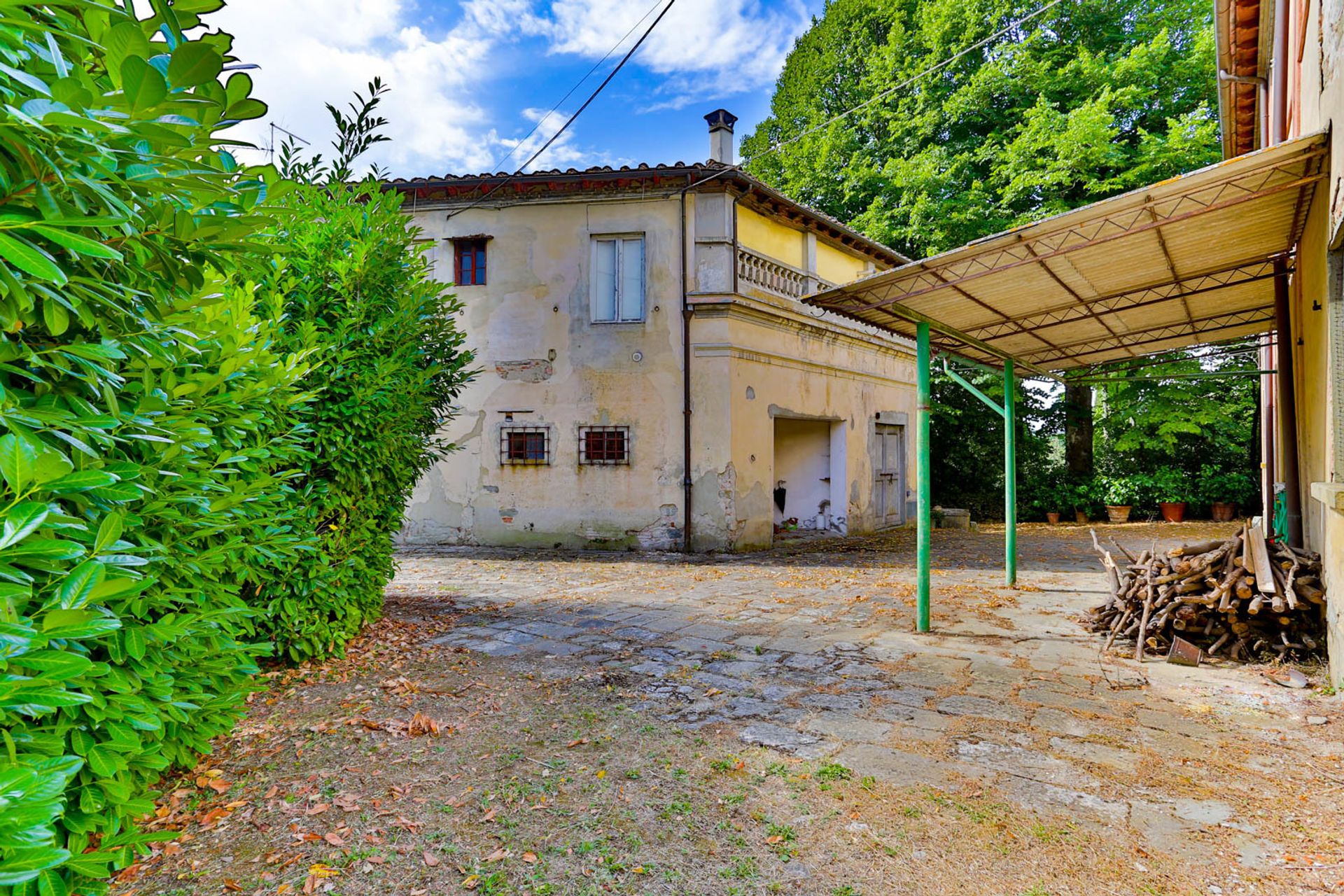 House in San Giovanni Valdarno, Tuscany 11137756