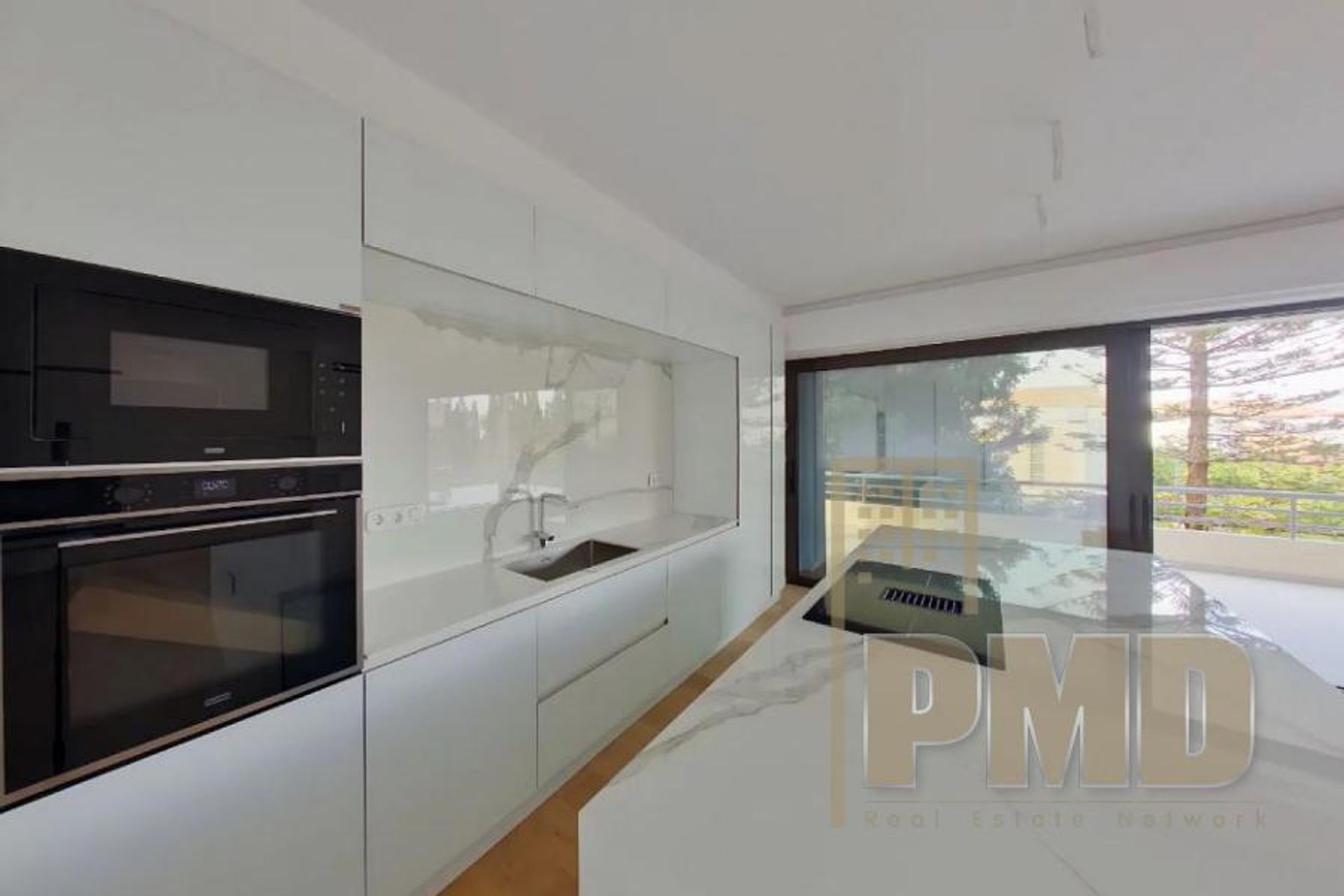 Condominio nel Vouliagmeni,  11137901