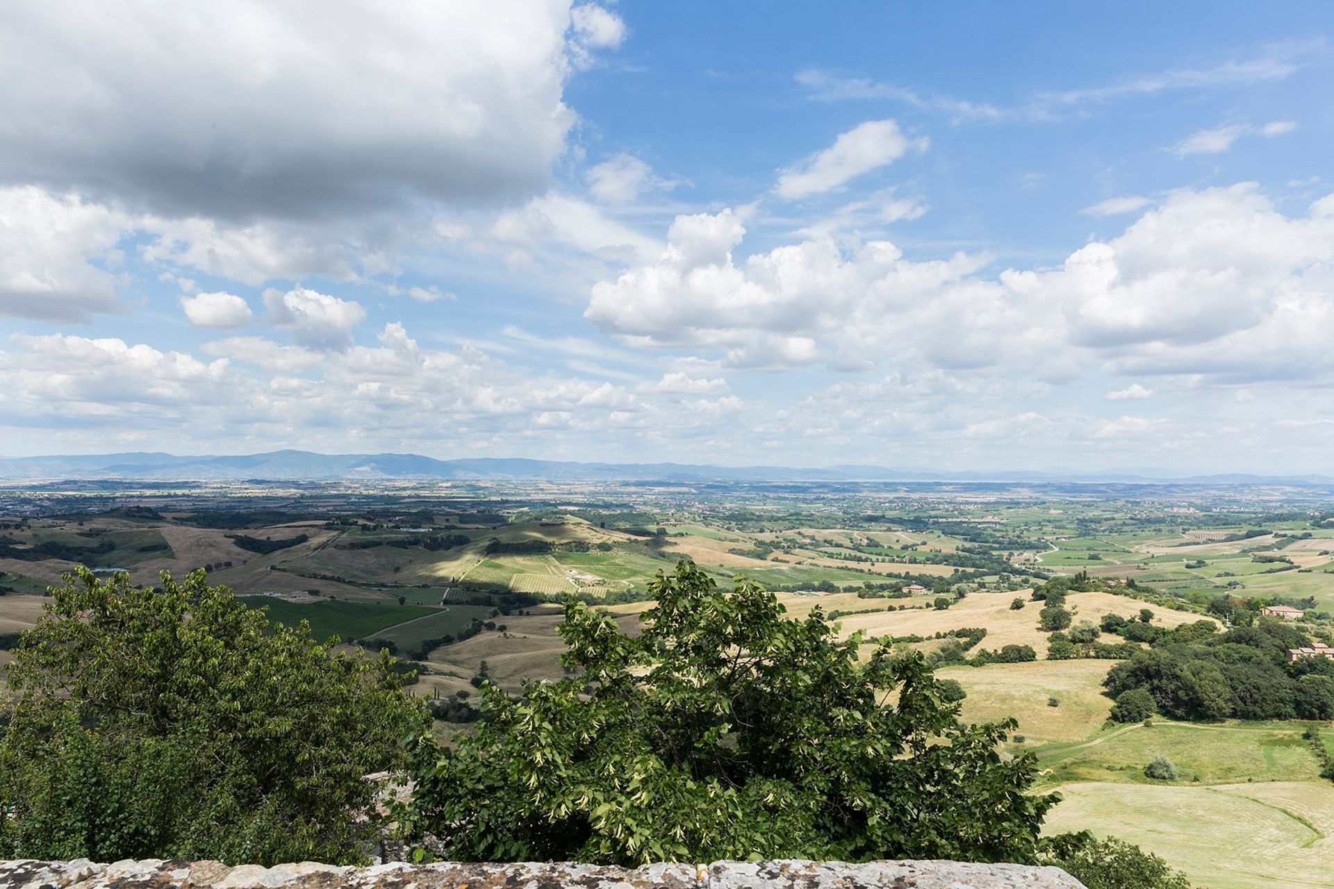 Eigentumswohnung im Montefollonico, Tuscany 11138038