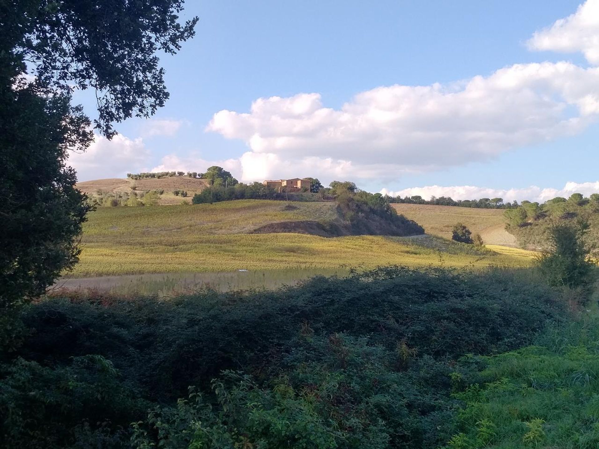 Rumah di San Giovanni d'Asso, Tuscany 11138245