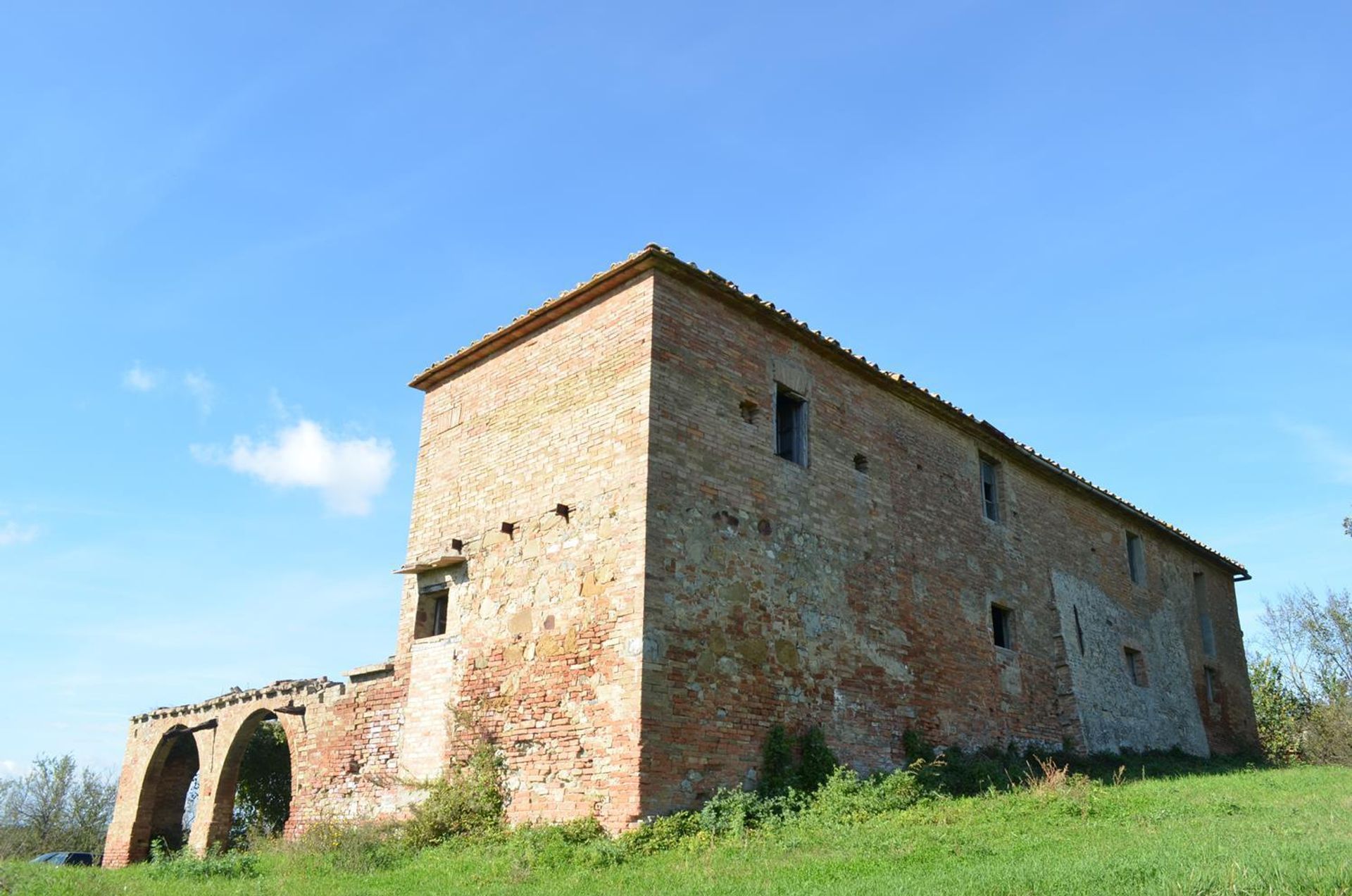 Rumah di San Giovanni d'Asso, Tuscany 11138245