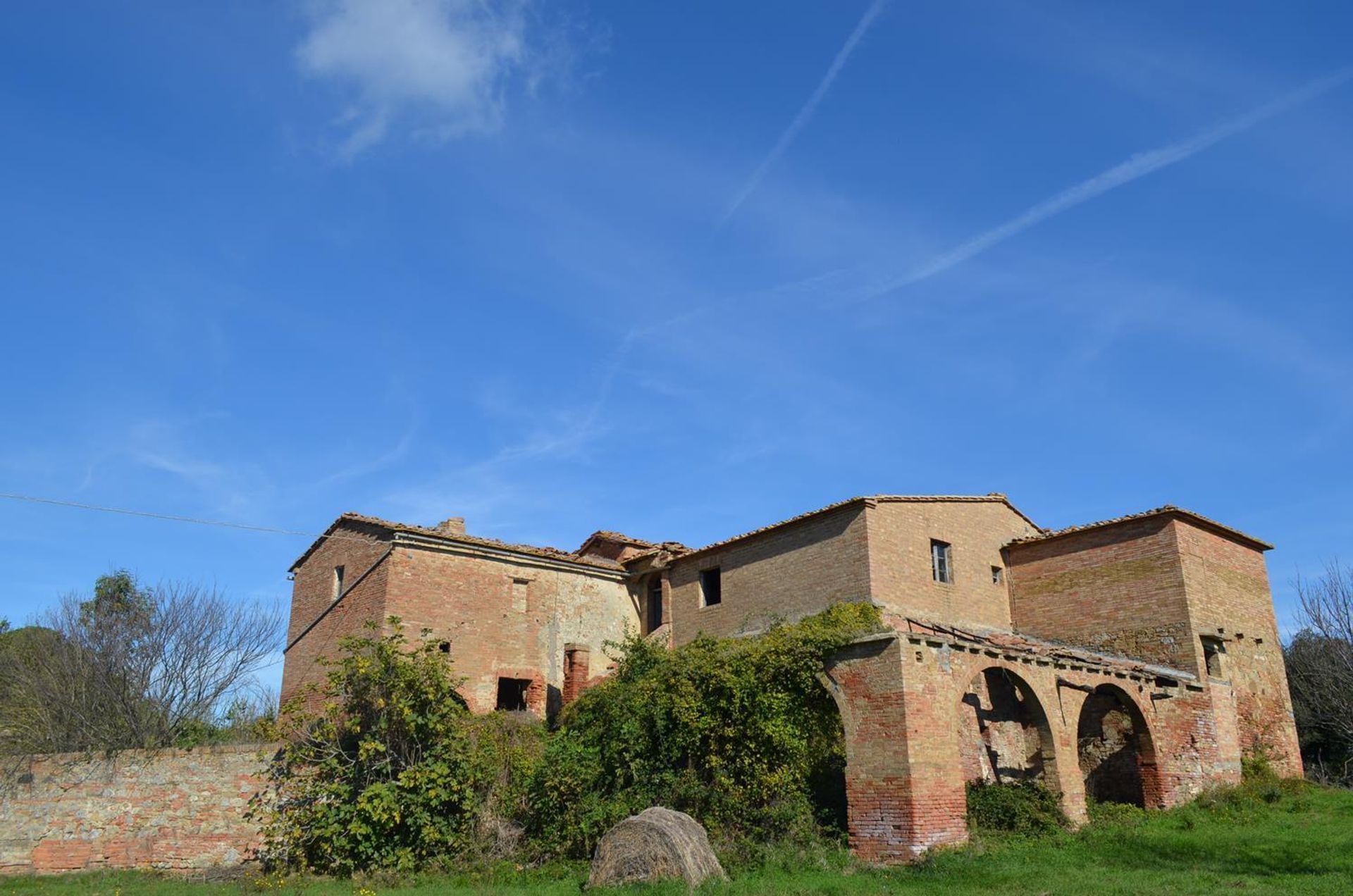 Rumah di San Giovanni d'Asso, Tuscany 11138245