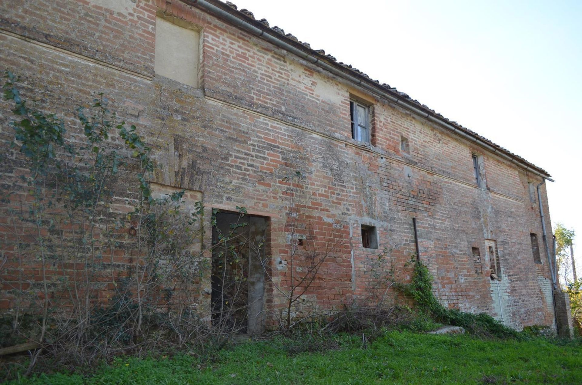 Rumah di San Giovanni d'Asso, Tuscany 11138245