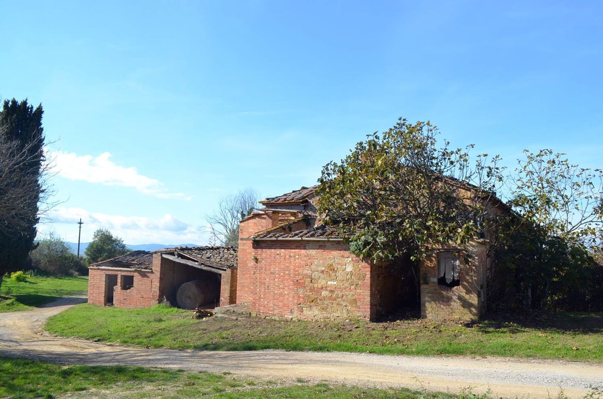 Casa nel San Giovanni d'Asso, Tuscany 11138249