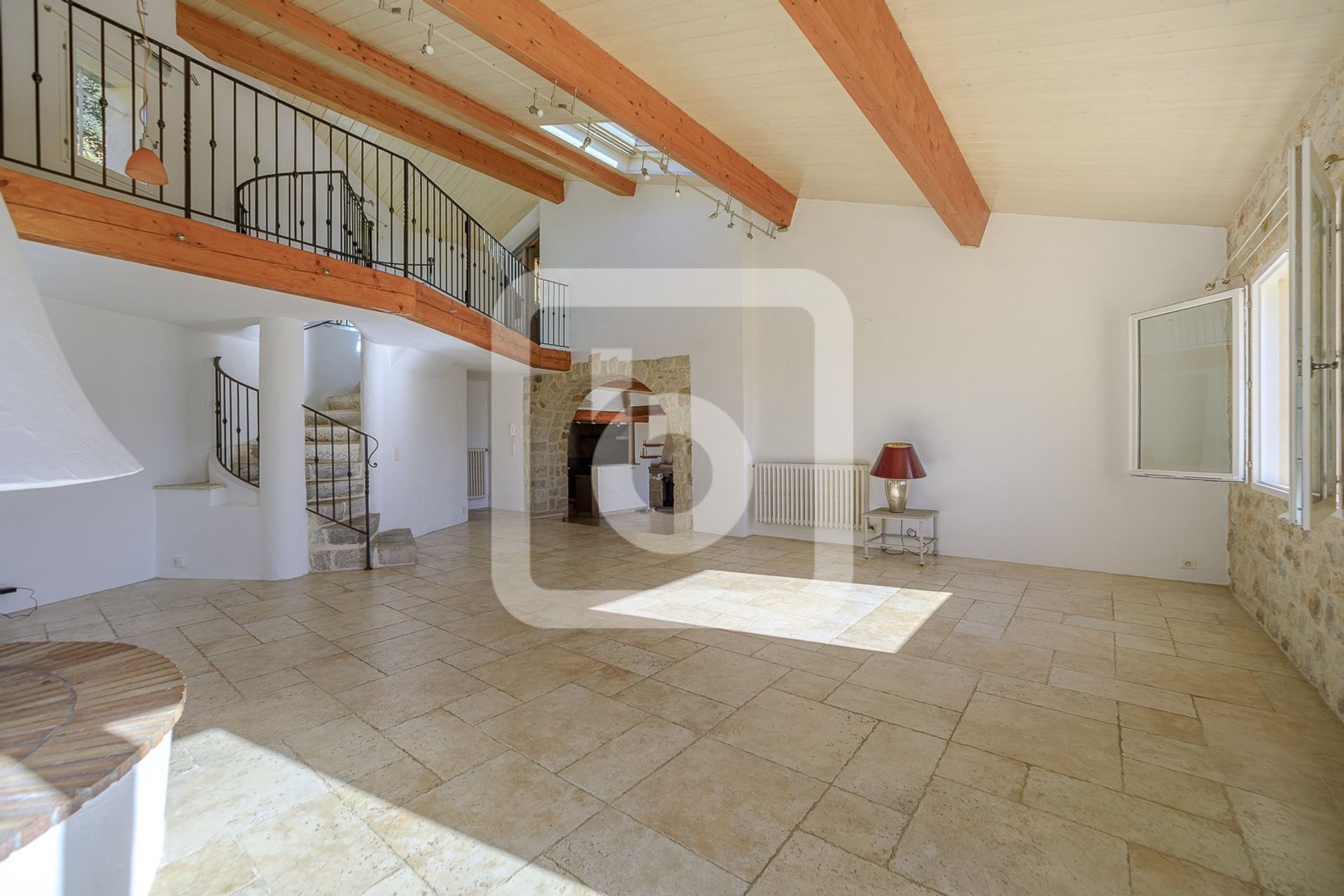 casa no Gourdon, Provence-Alpes-Côte d'Azur 11138742