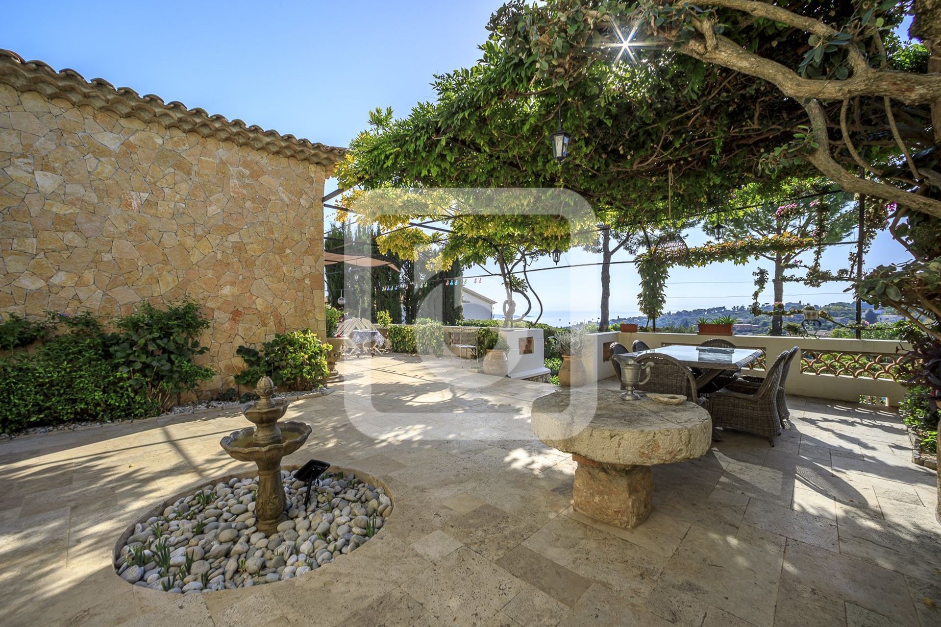 Hus i Antibes, Provence-Alpes-Côte d'Azur 11138743