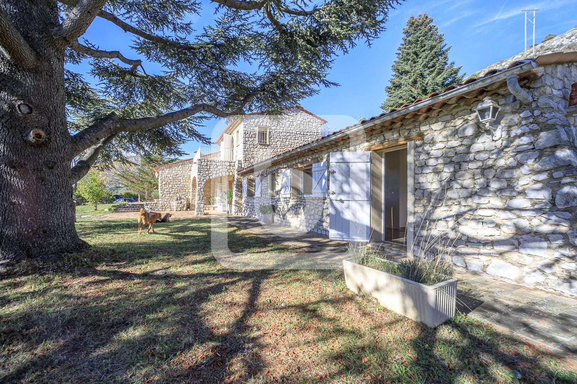 Hus i Gourdon, Provence-Alpes-Côte d'Azur 11138819