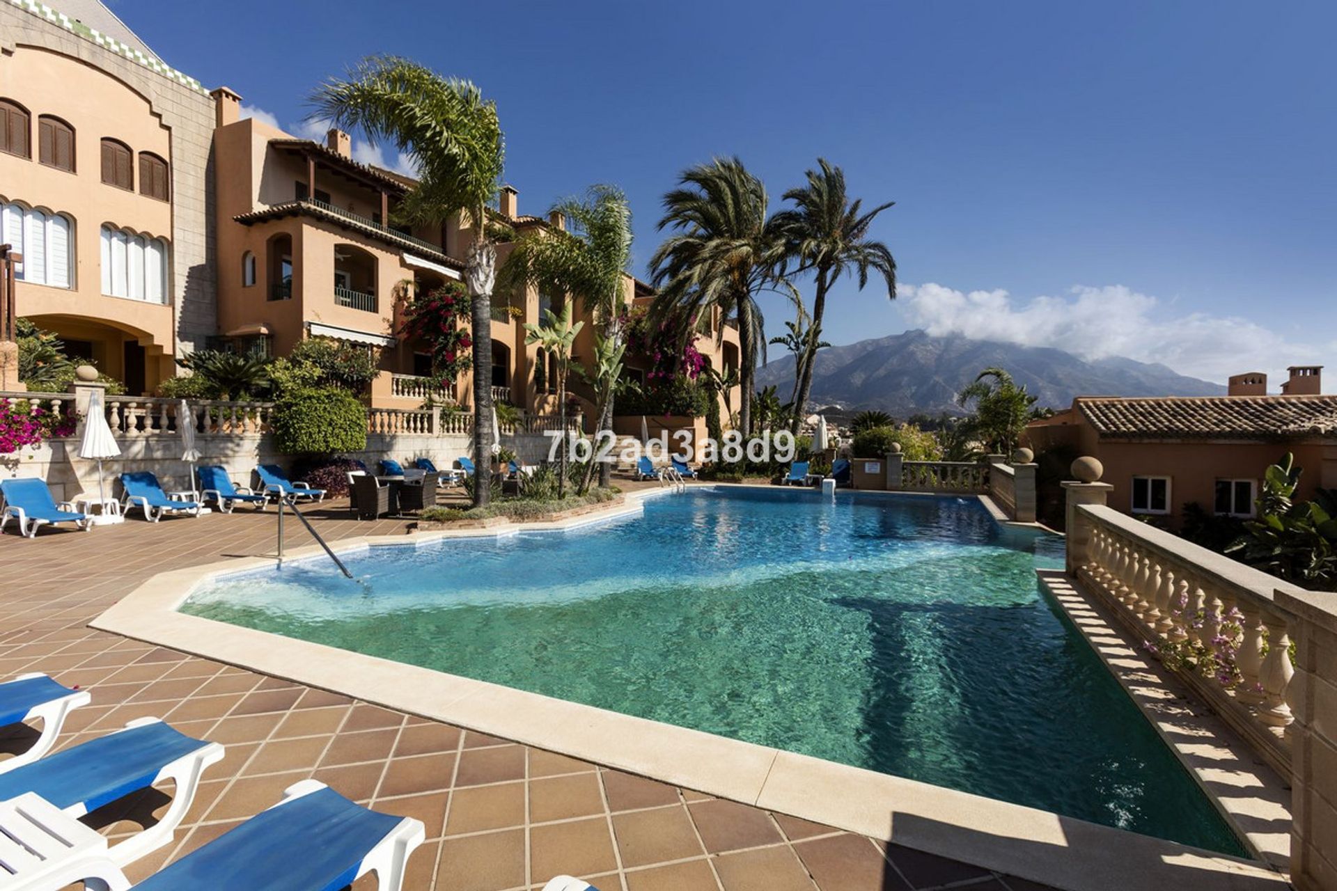 Huis in Marbella, Andalucía 11138980