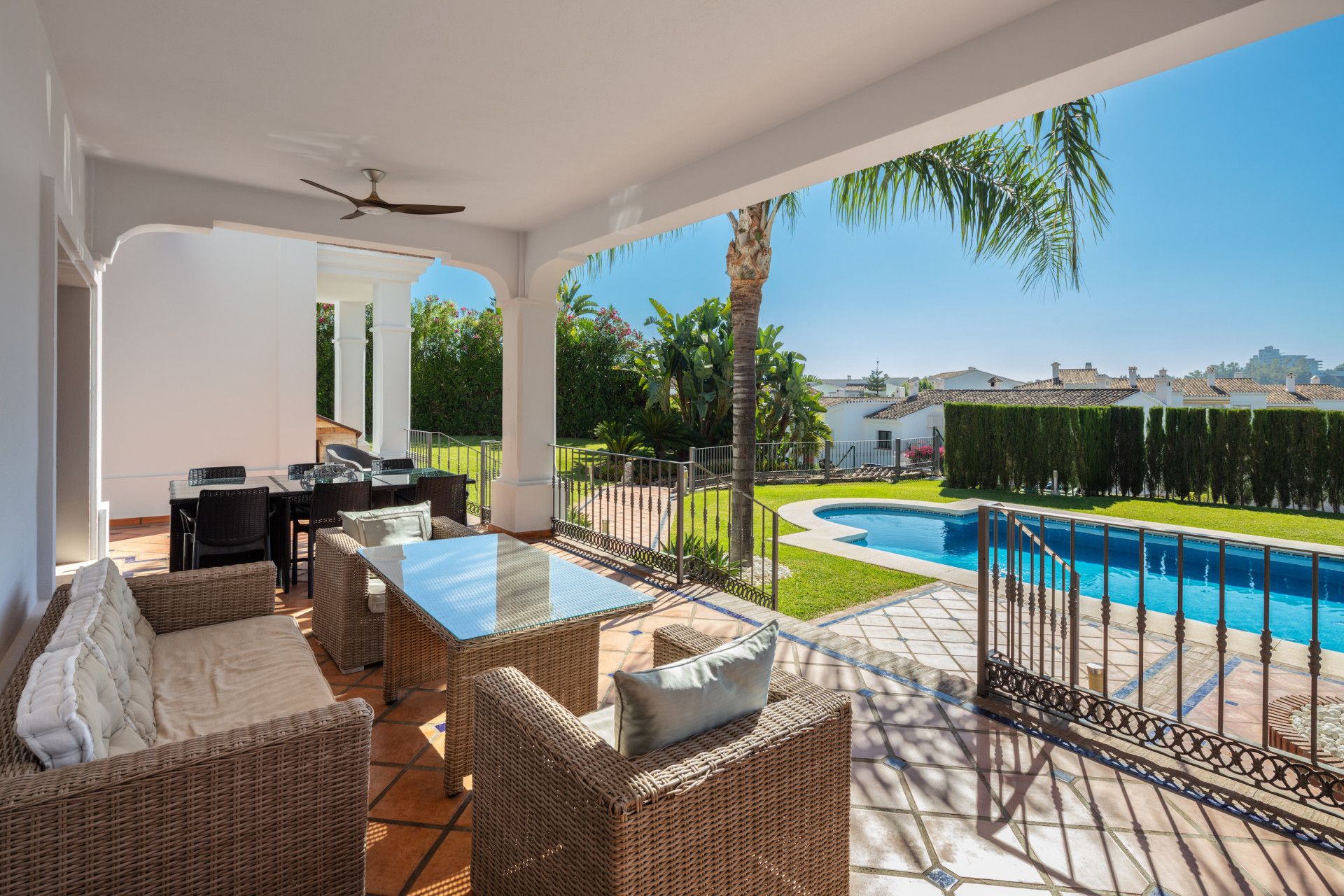 Haus im Benahavis, Andalusien 11138993