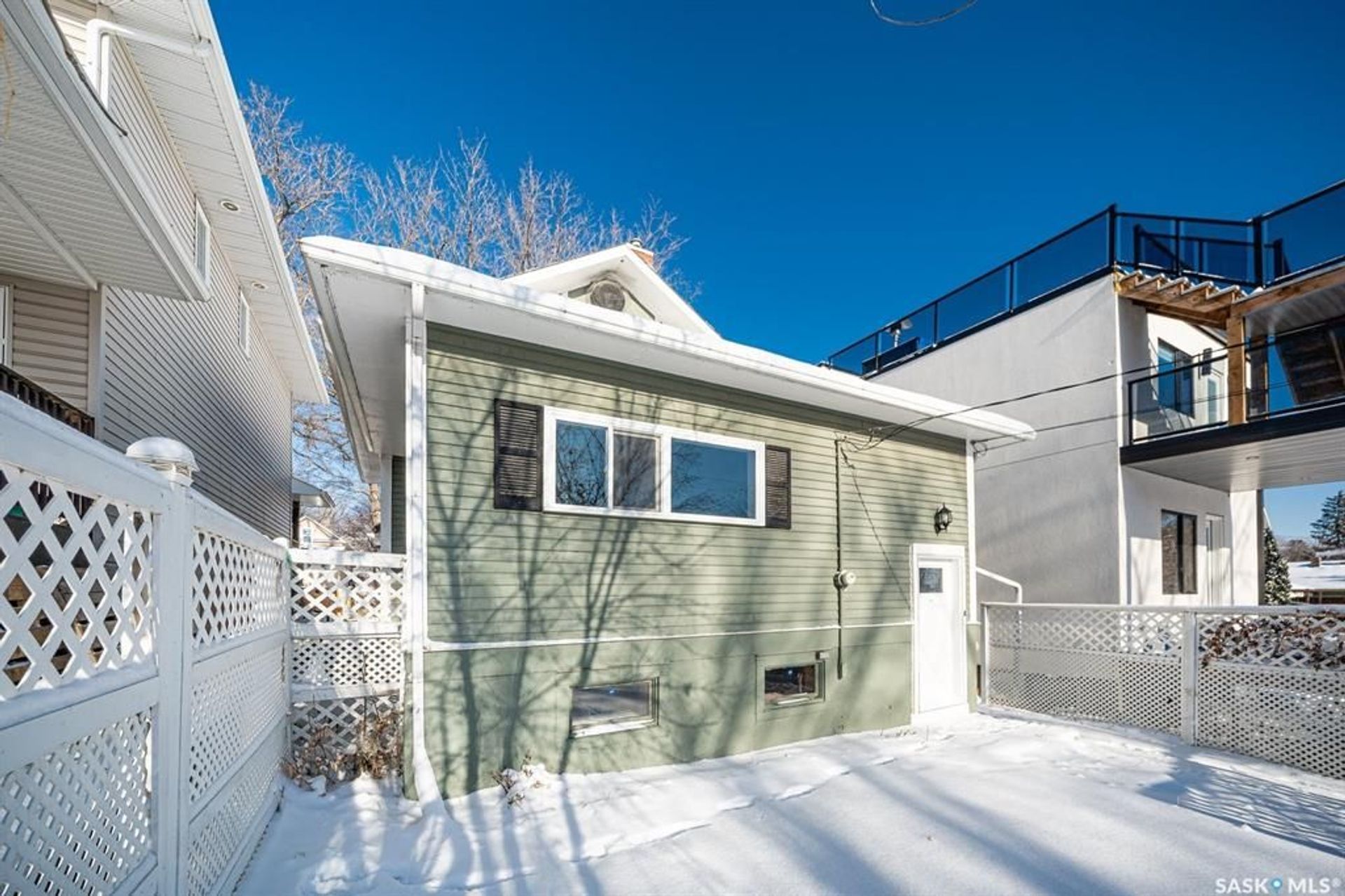 rumah dalam Saskatoon, Saskatchewan 11139314