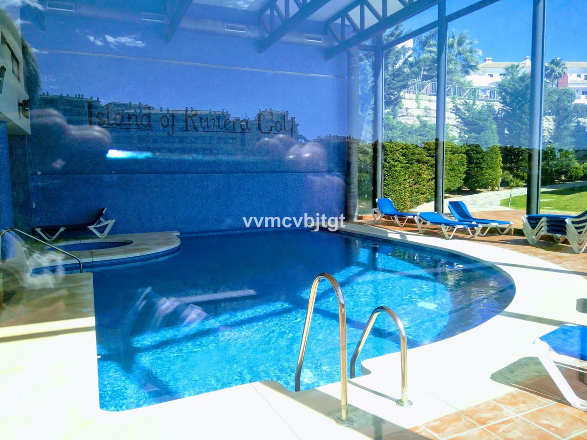 Condominium in Urbanización Riviera Sol, Andalucía 11139347