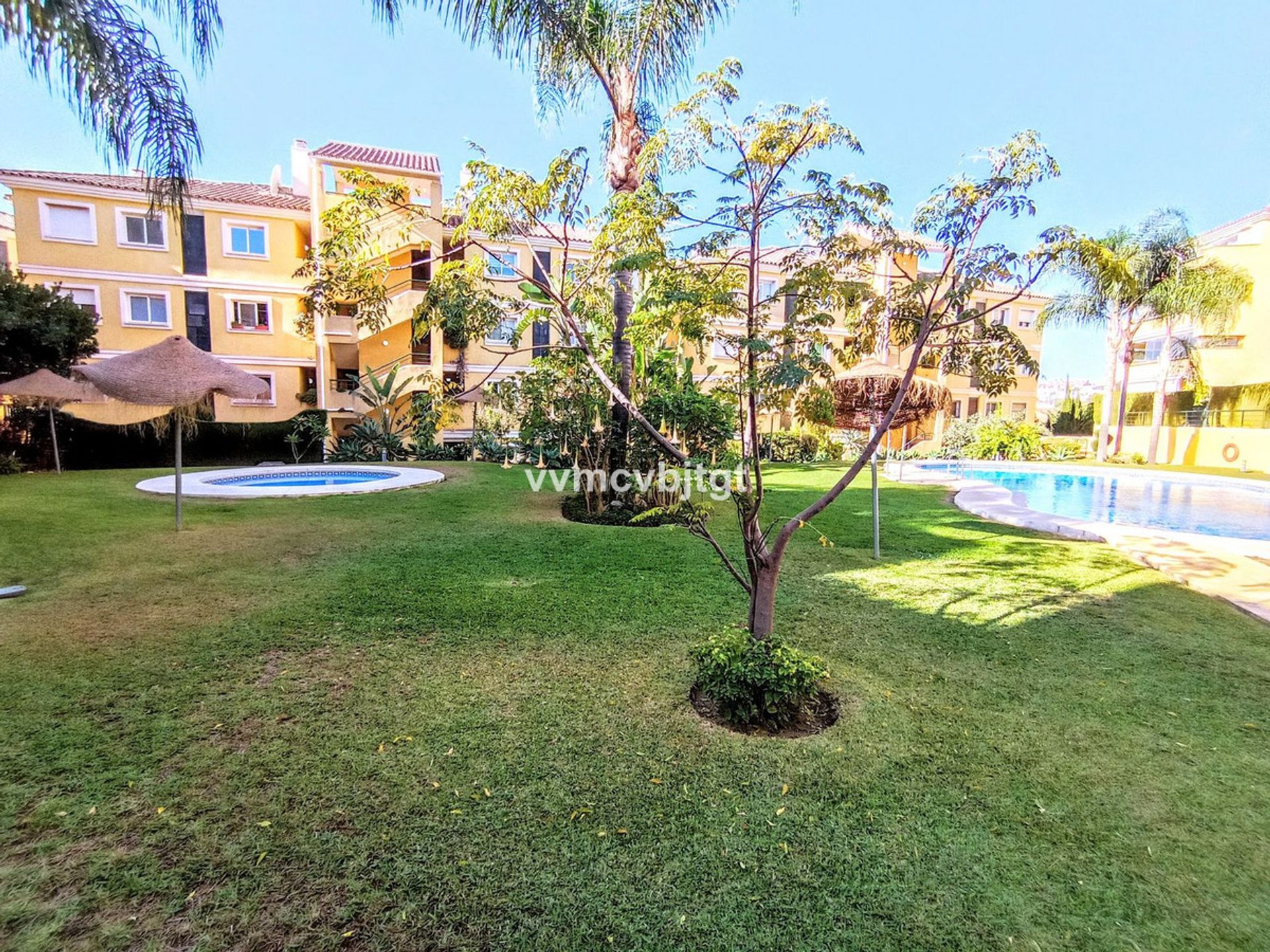 Condominium dans Fuengirola, Andalusia 11139495