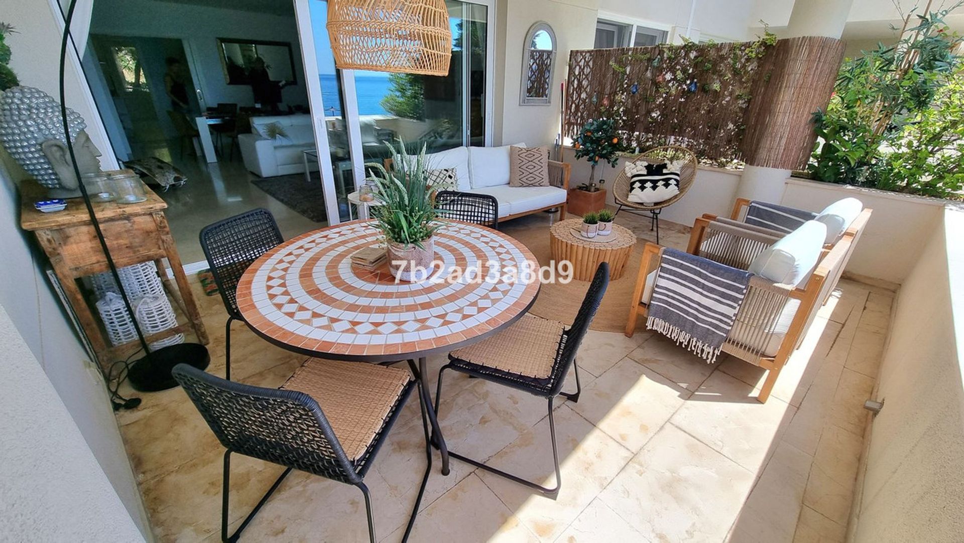 Condominium in Marbella, Andalucía 11139804