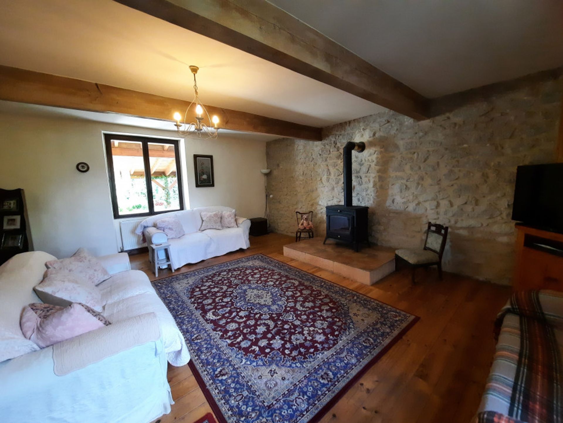 Casa nel Saint-Pardoux-Isaac, Nouvelle-Aquitaine 11139924