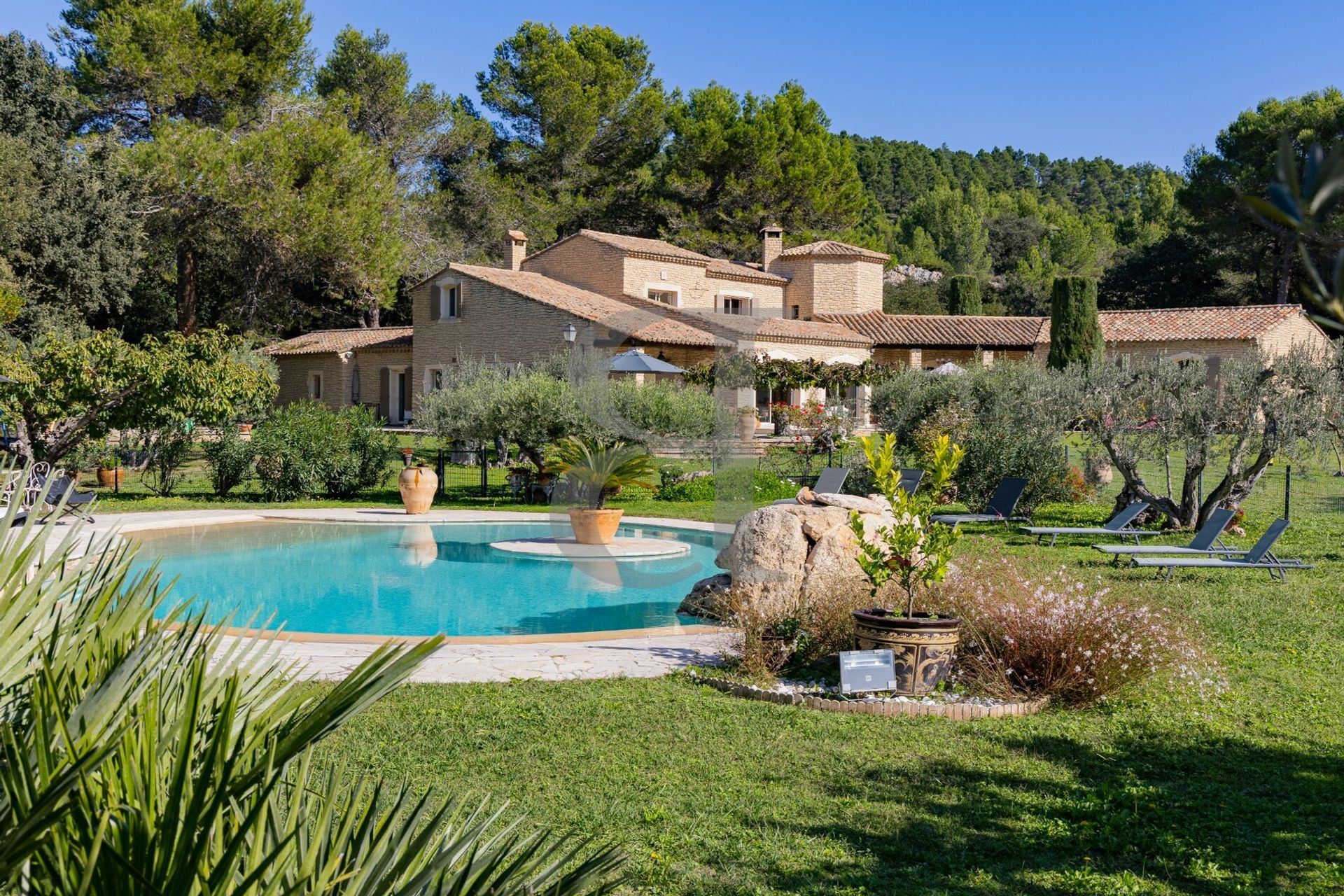 Будинок в Saint-Remy-de-Provence, Provence-Alpes-Cote d'Azur 11139983