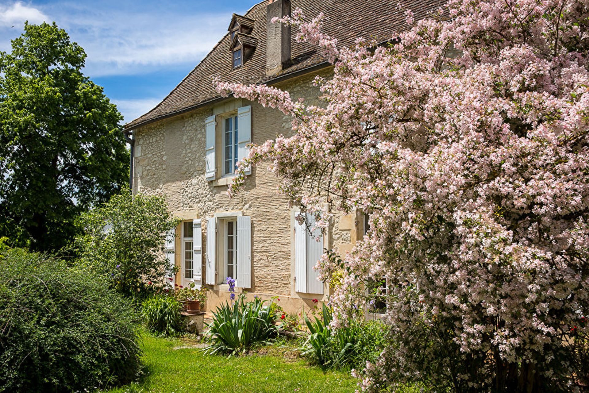 Rumah di Villeréal, Nouvelle-Aquitaine 11140037