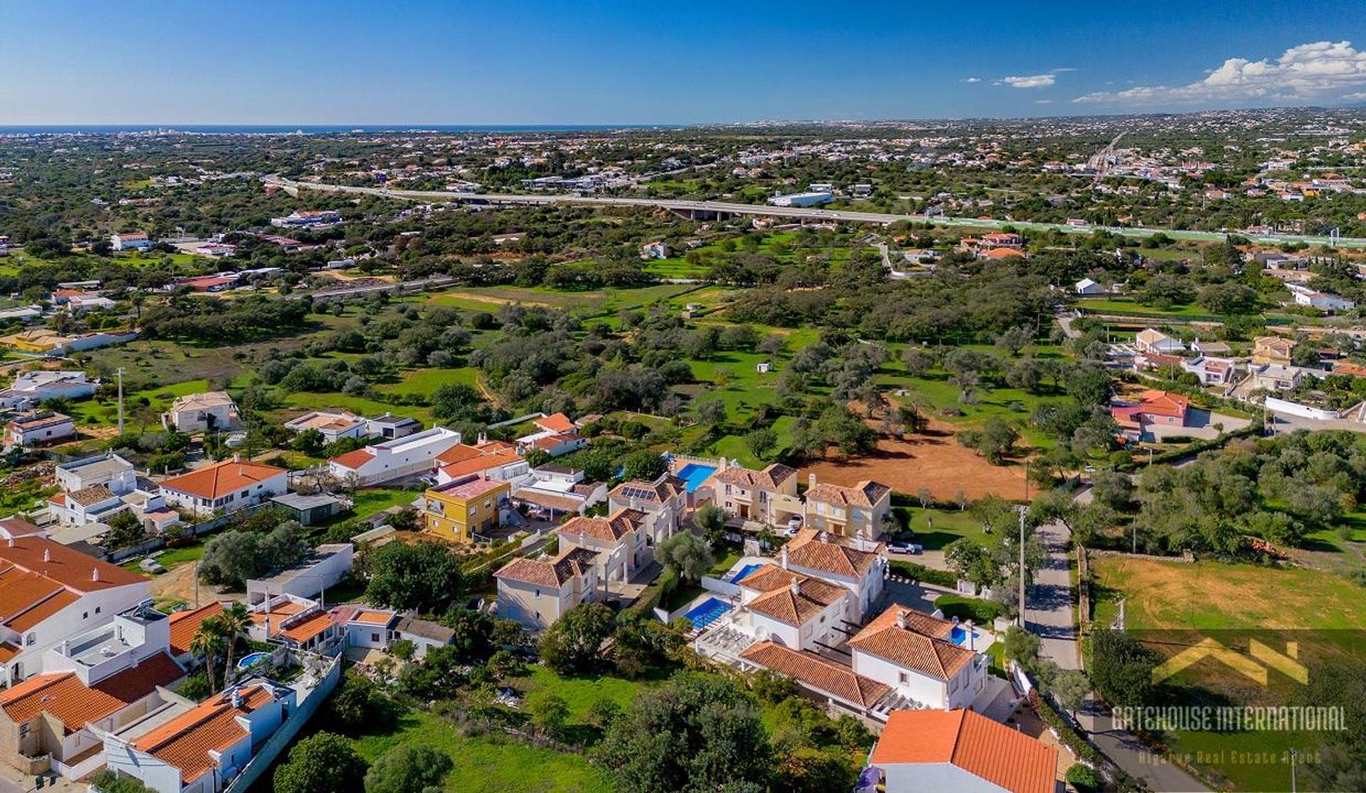 Hus i Guerreiros Vermelhos, Faro 11140465