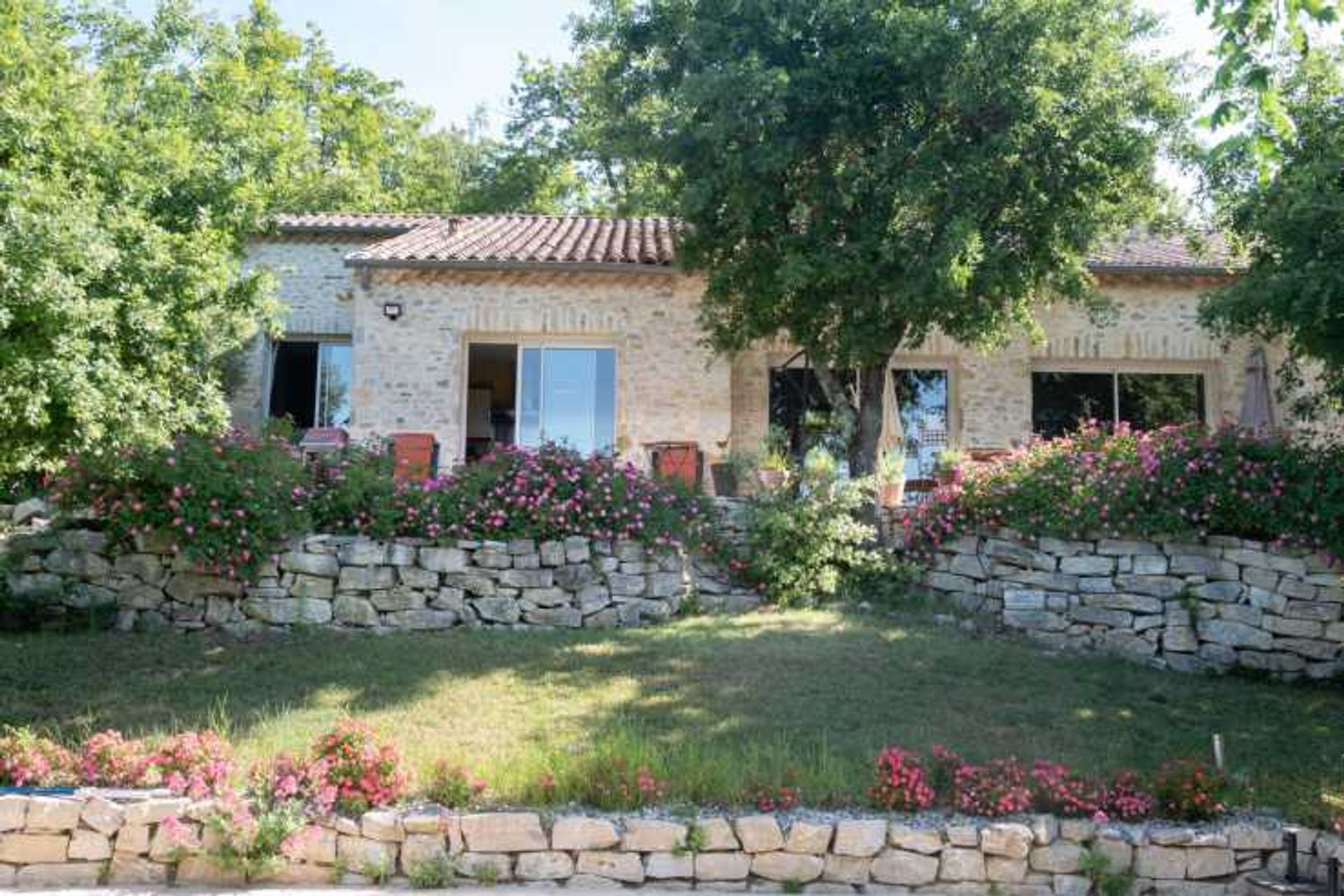 Hus i Montélimar, Auvergne-Rhône-Alpes 11140838