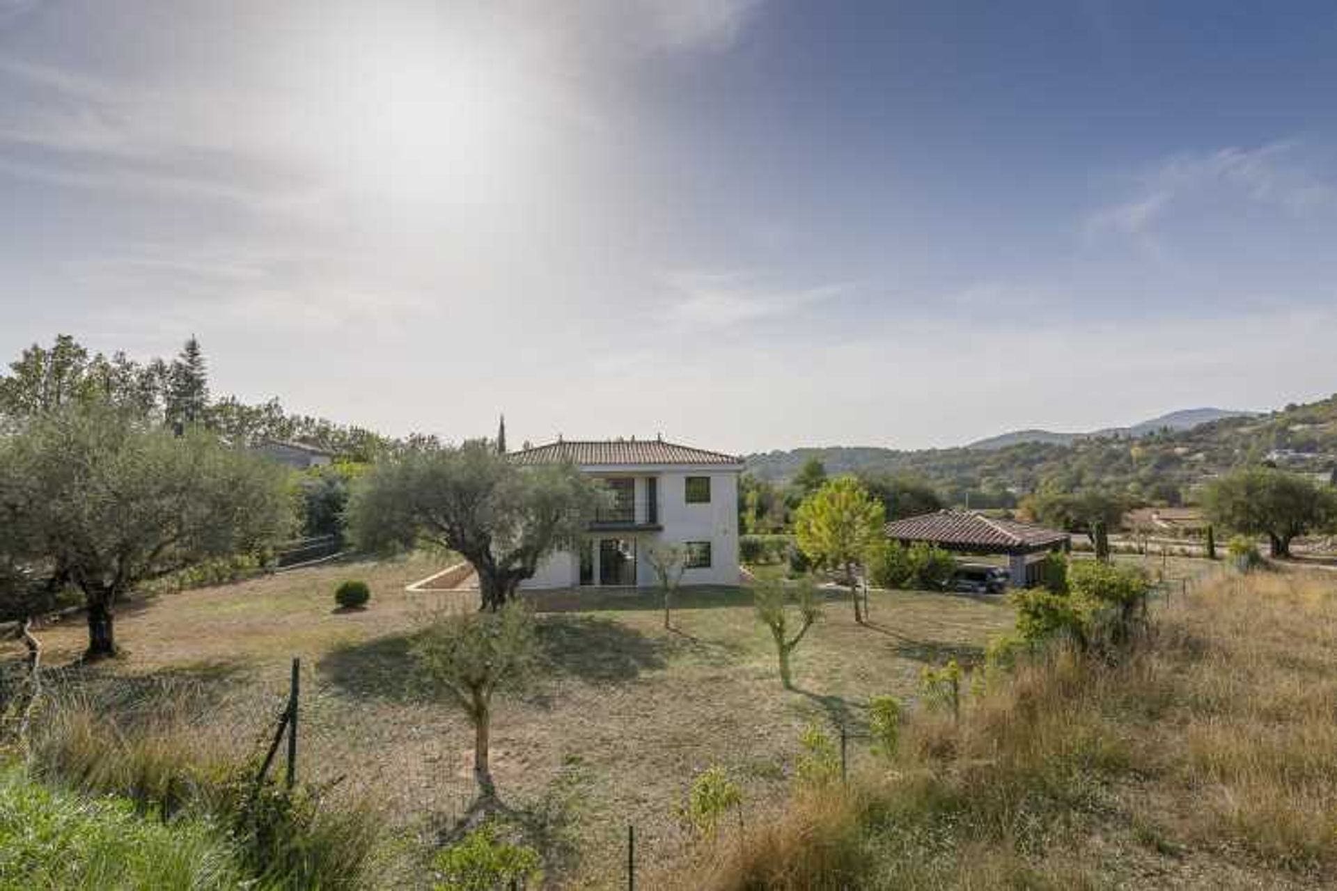 Talo sisään Fayence, Provence-Alpes-Côte d'Azur 11140920