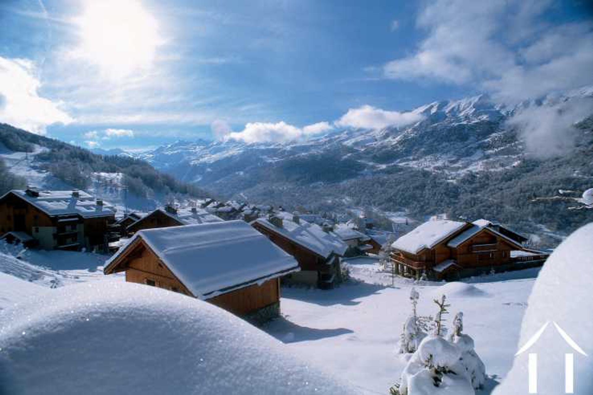 Condominium in Les Allues, Auvergne-Rhône-Alpes 11140983