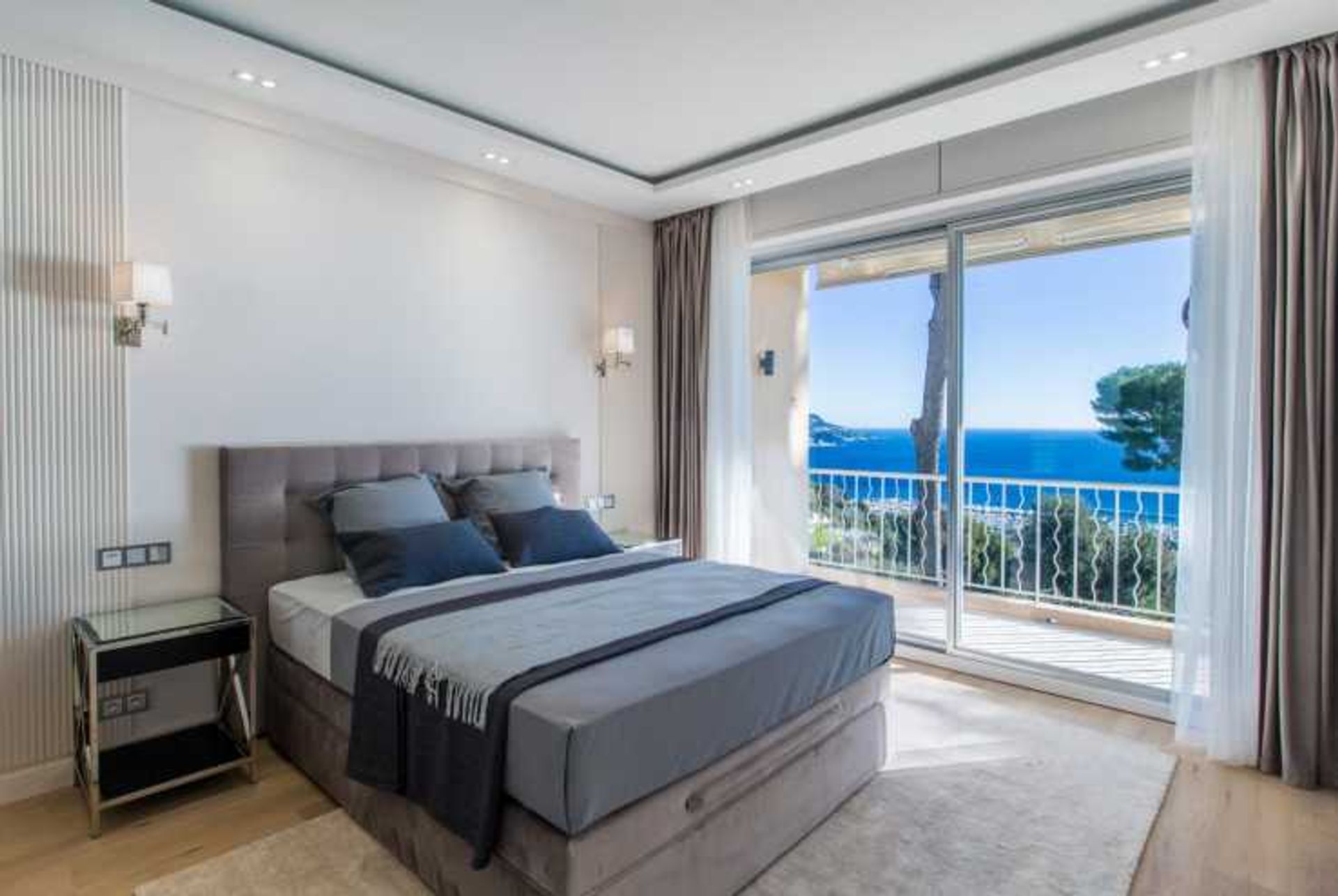 Condominium dans Villefranche-sur-Mer, Provence-Alpes-Côte d'Azur 11141226