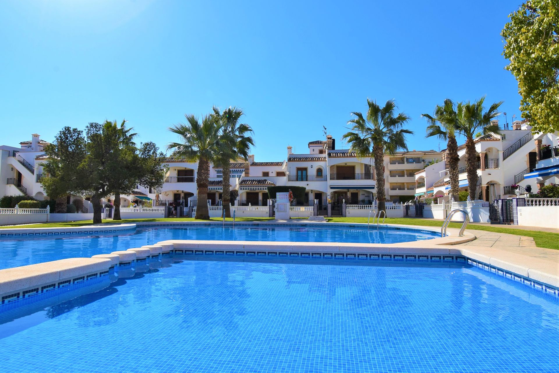 Condominium in Campoamor, Valencia 11141291