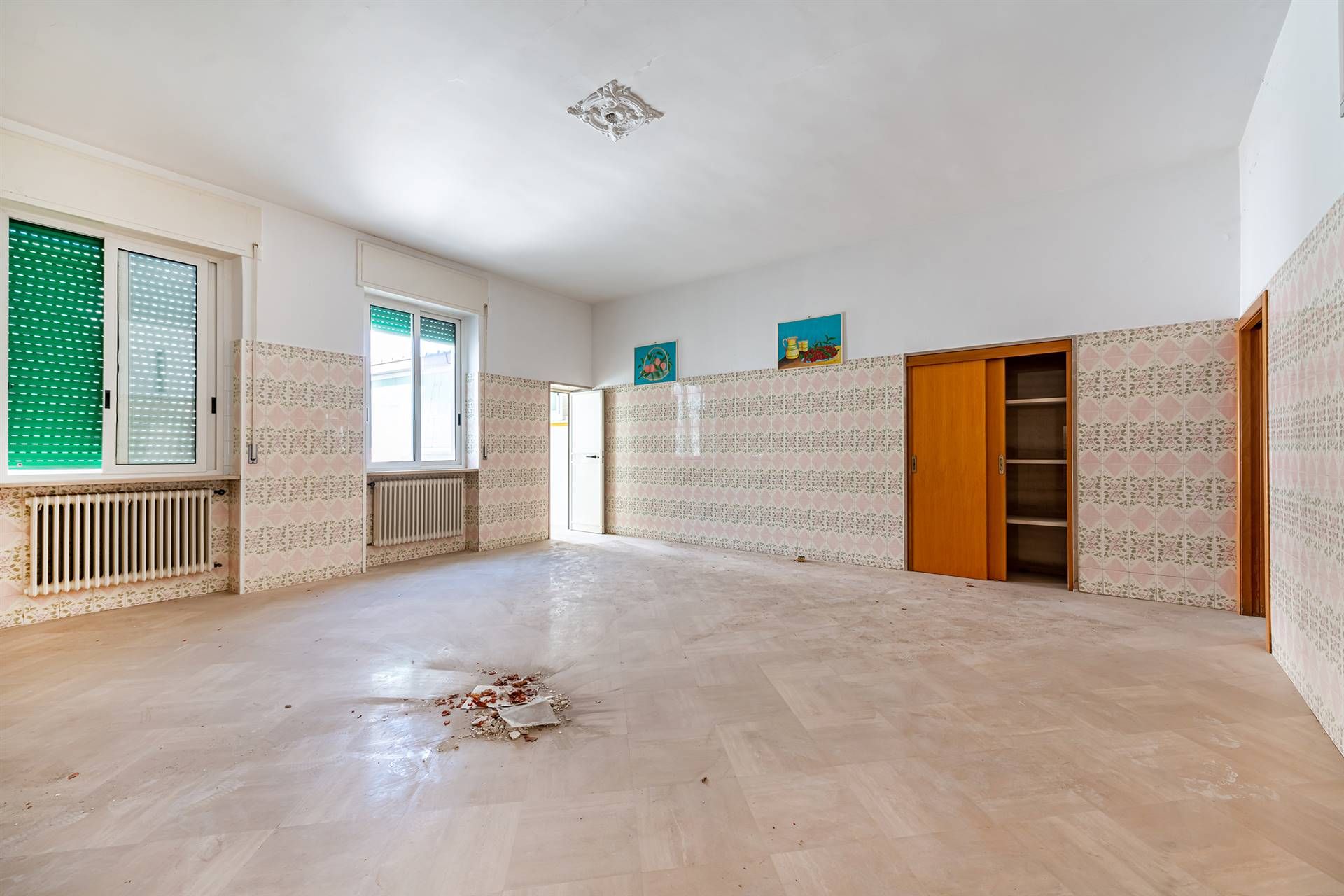 Condominio nel Trani, Apulia 11142072