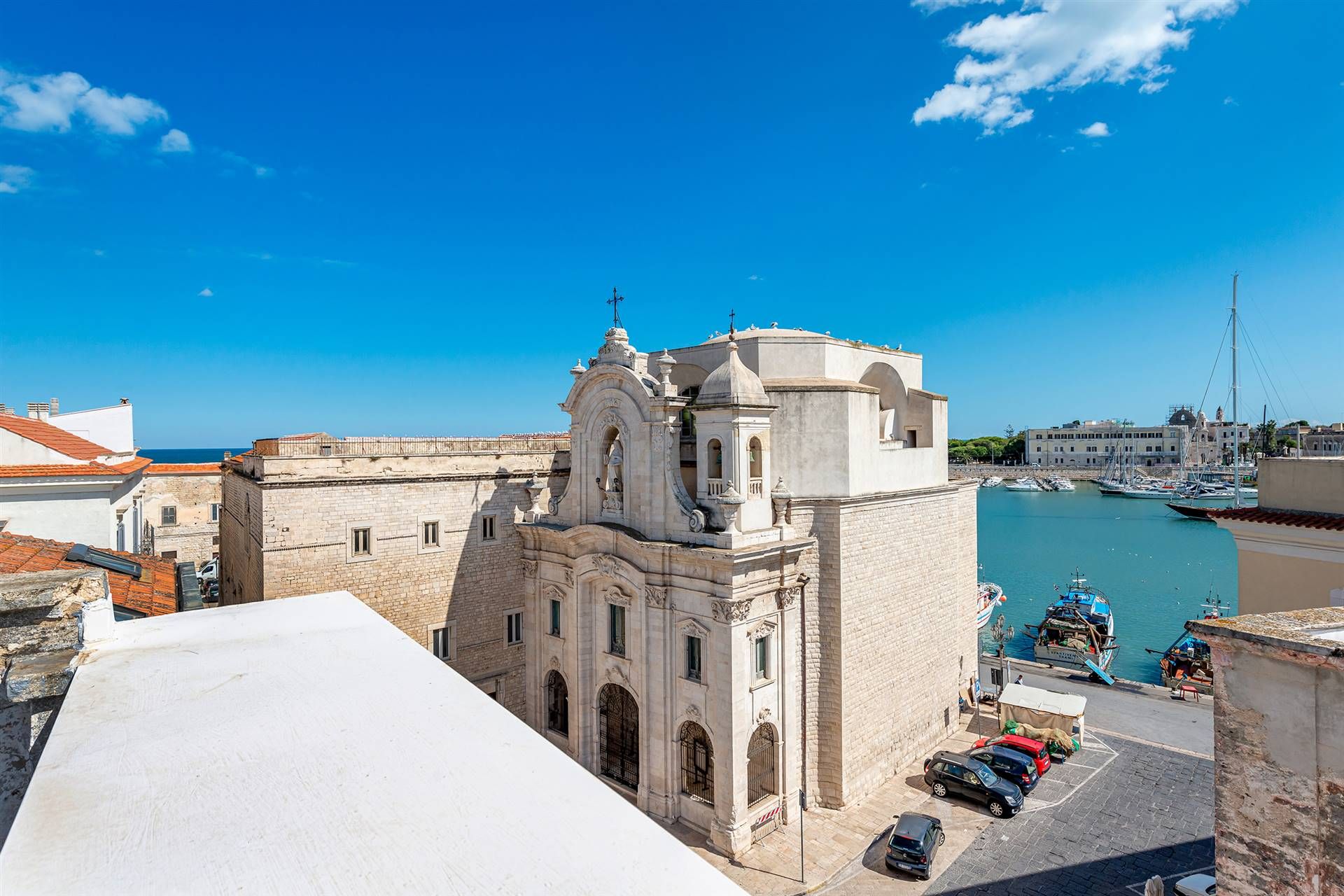 公寓 在 Trani, Apulia 11142072