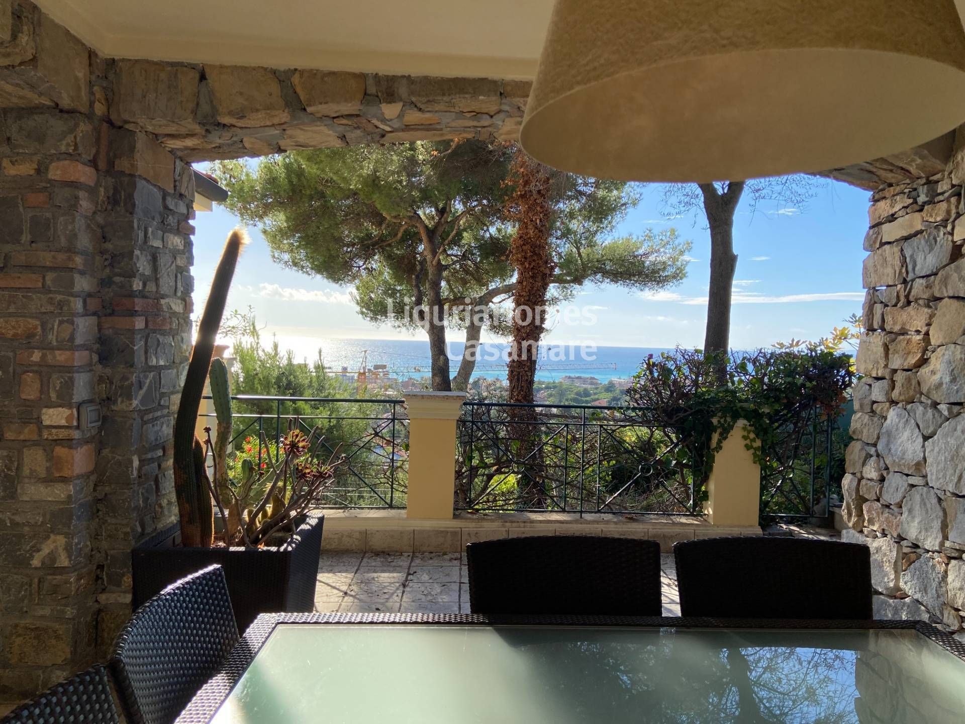 Condominium in Bordighera, Liguria 11142406