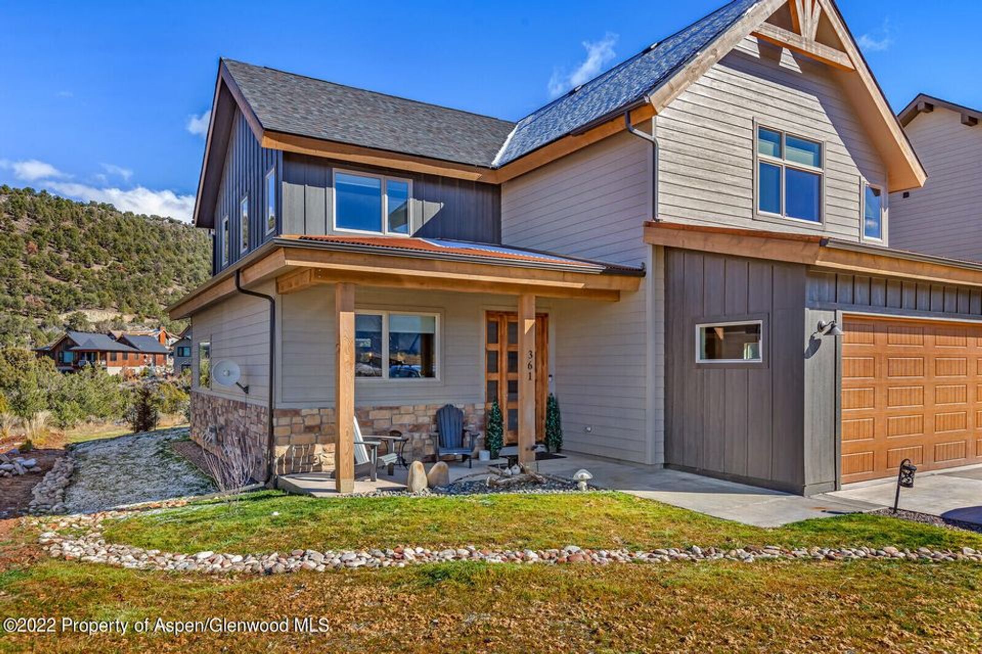 House in Cattle Creek, Colorado 11142728