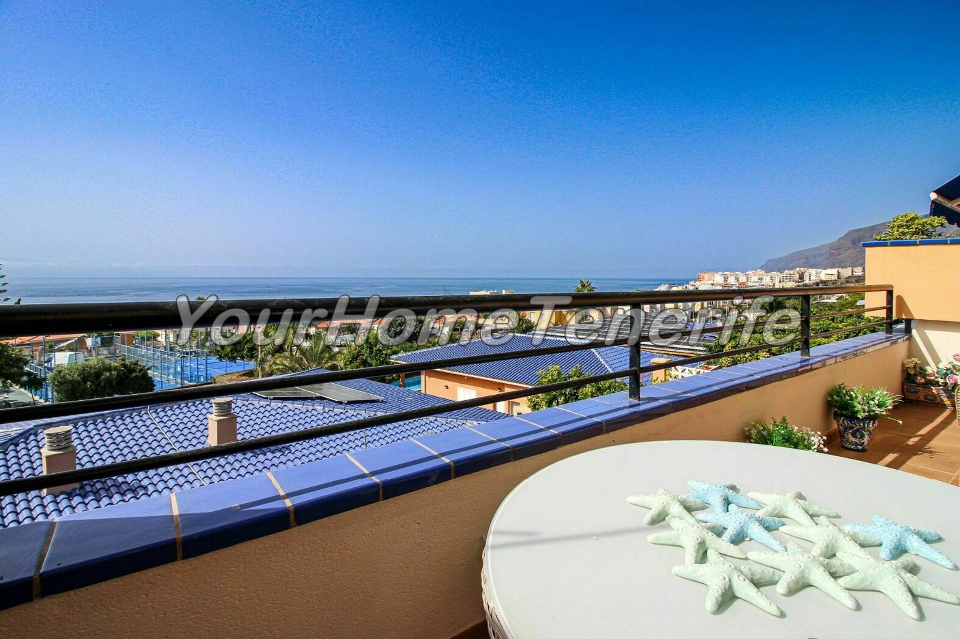 House in Santiago del Teide, Canary Islands 11142823