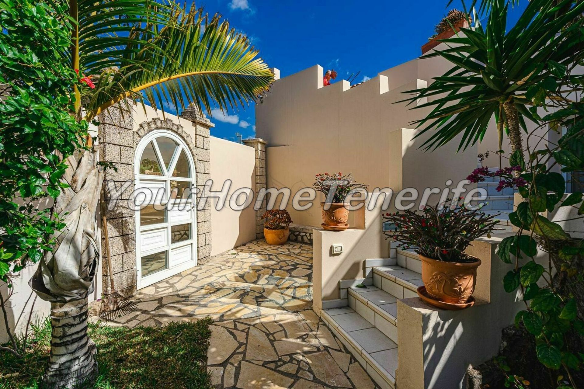 Квартира в Los Cristianos, Canary Islands 11142834