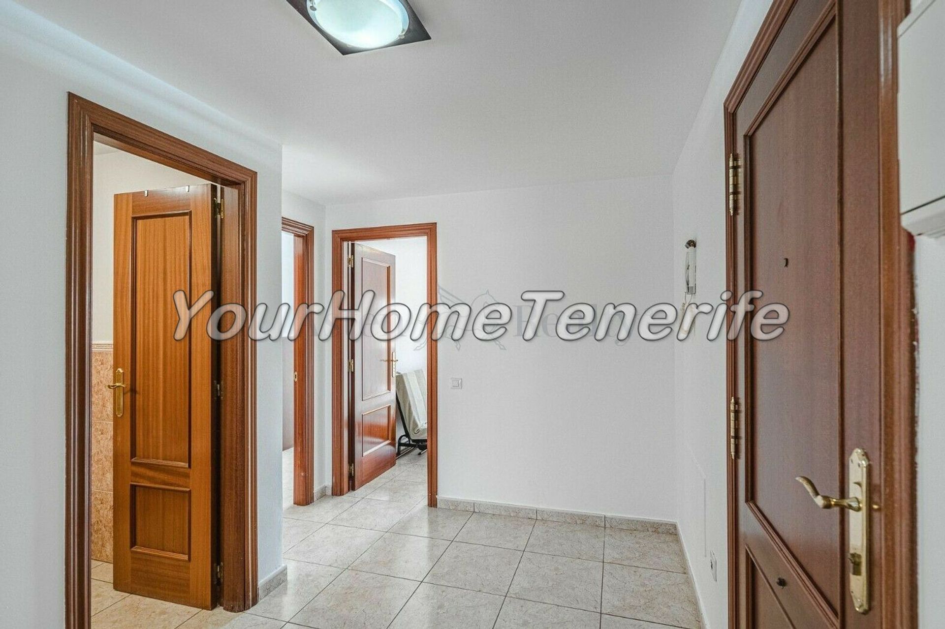 Condominium in Arona, Canary Islands 11142852