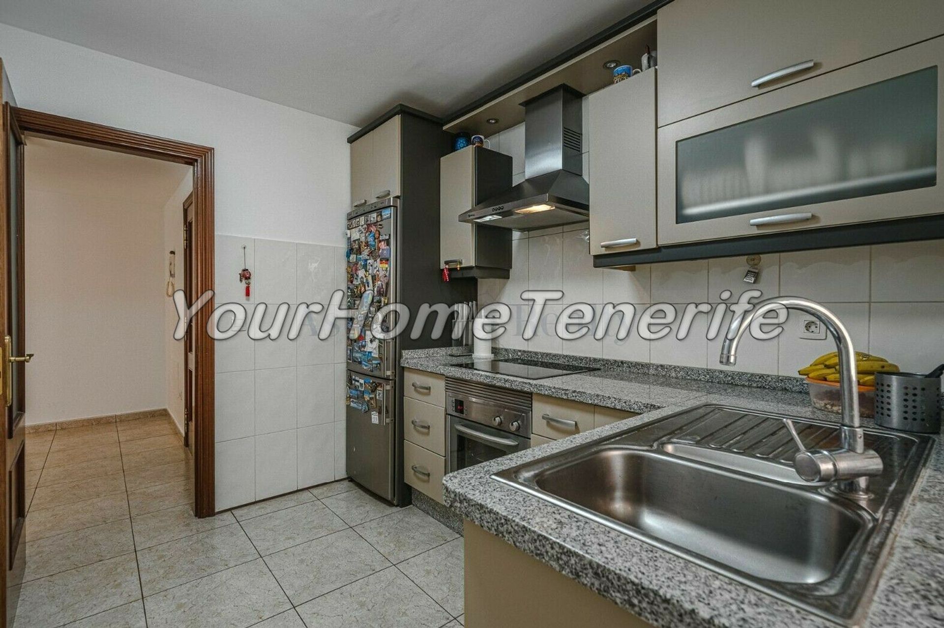 Condominium in Arona, Canary Islands 11142852