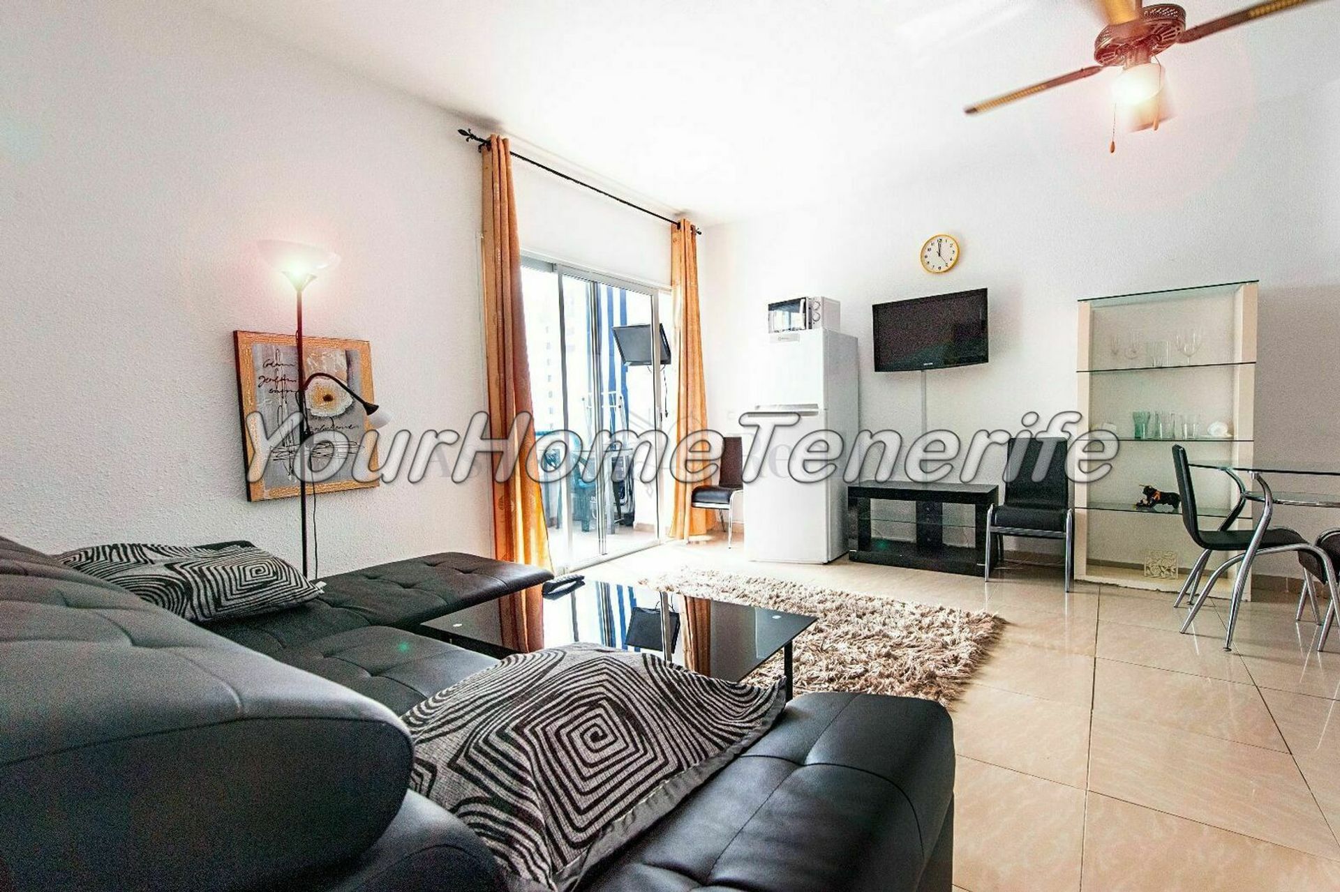 Condominium in Adeje, Canary Islands 11142858